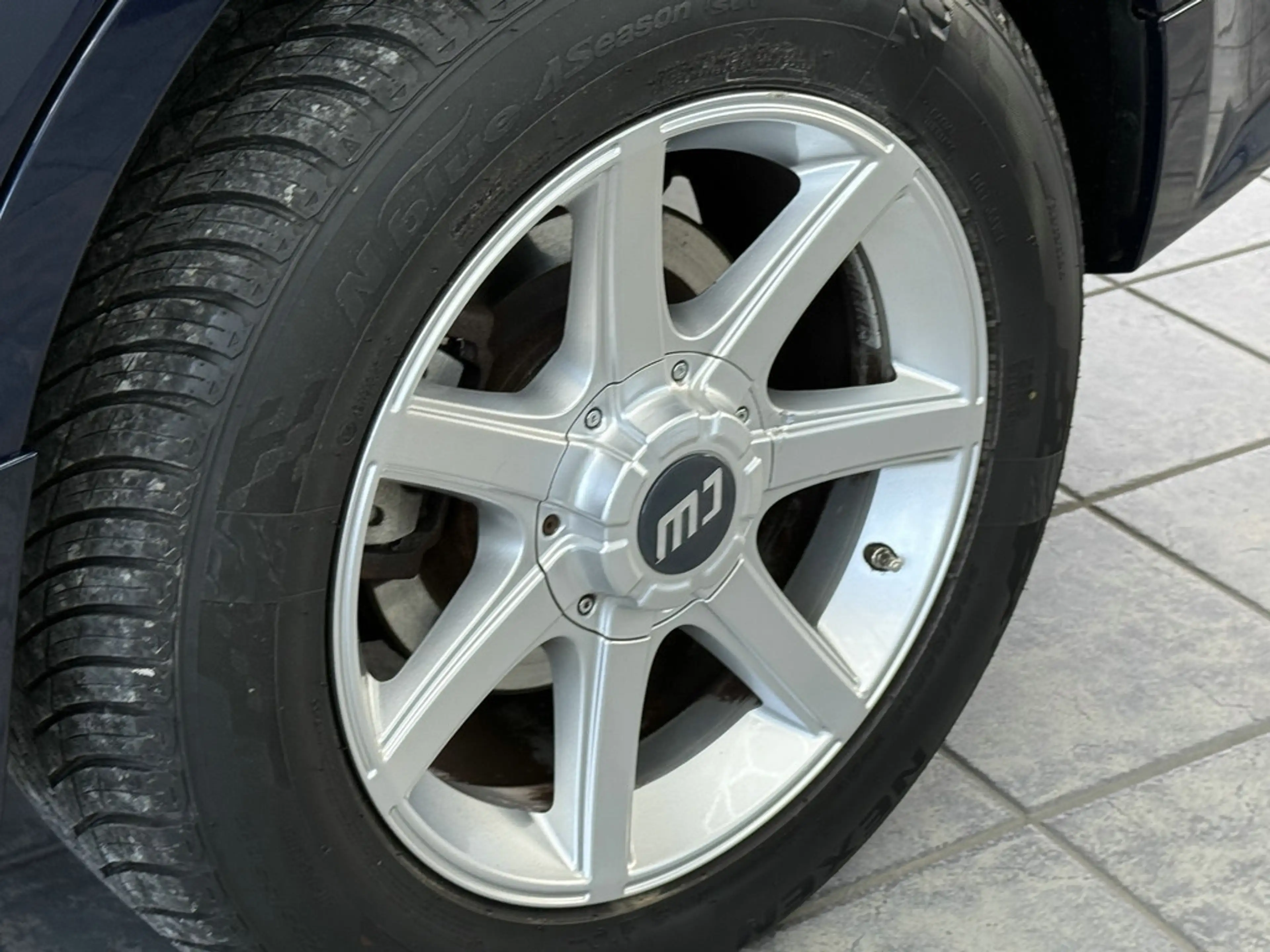Cadillac SRX 4.6 V8 AWD Elegance, deutsches Auto, Leder — photo 10