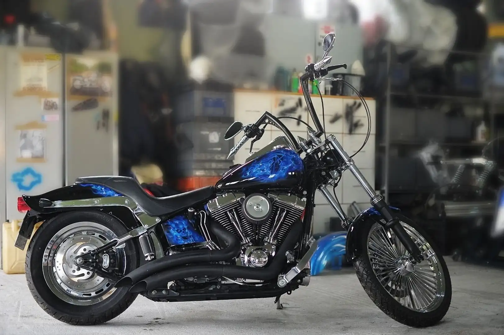 Harley-Davidson Softail Albastru - 1