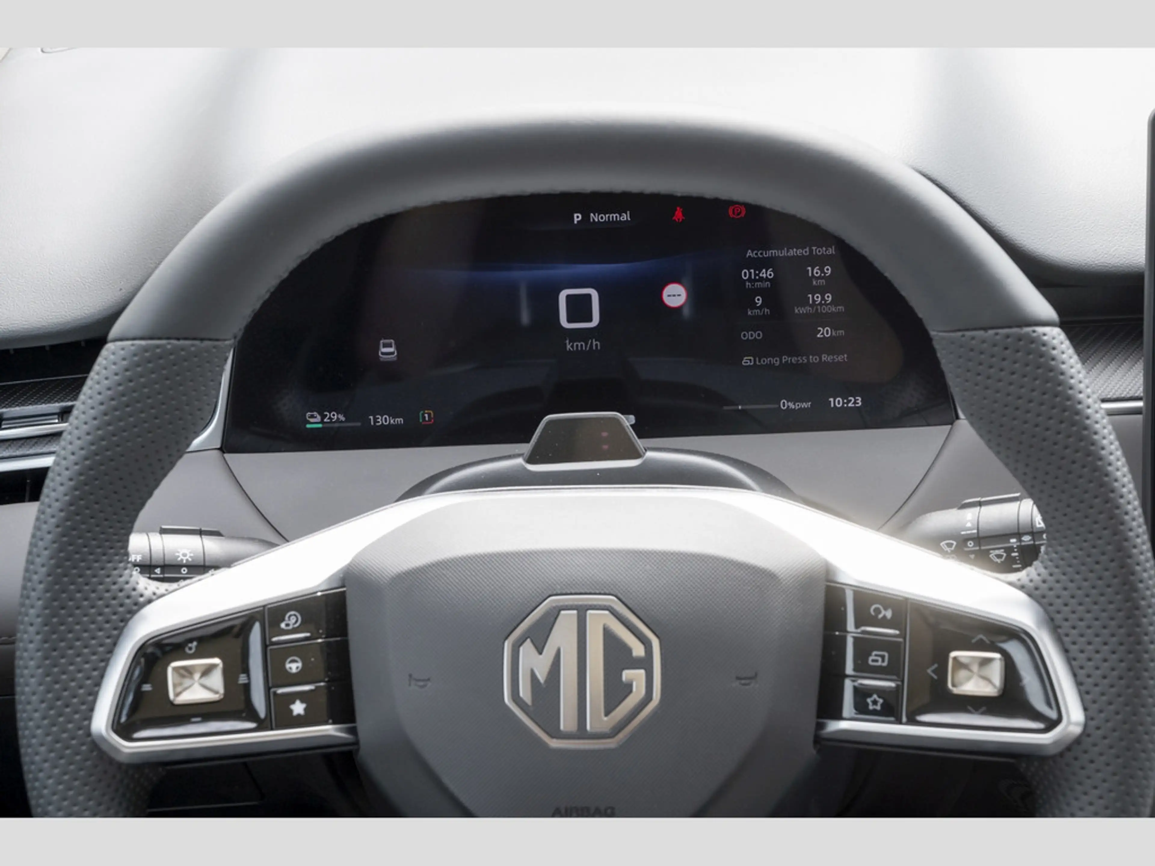 MG S6 EV Luxury AWD sofort Panorama, Navi, SHZ — photo 15