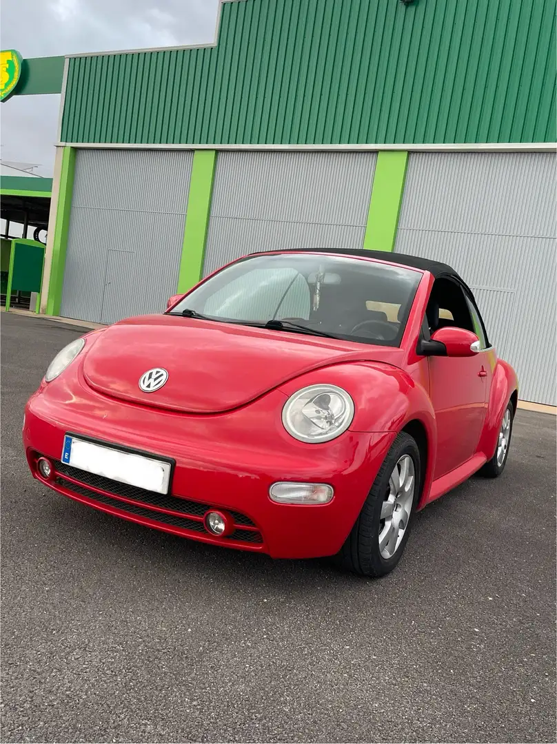Volkswagen Beetle Cabrio 1.6 - 2