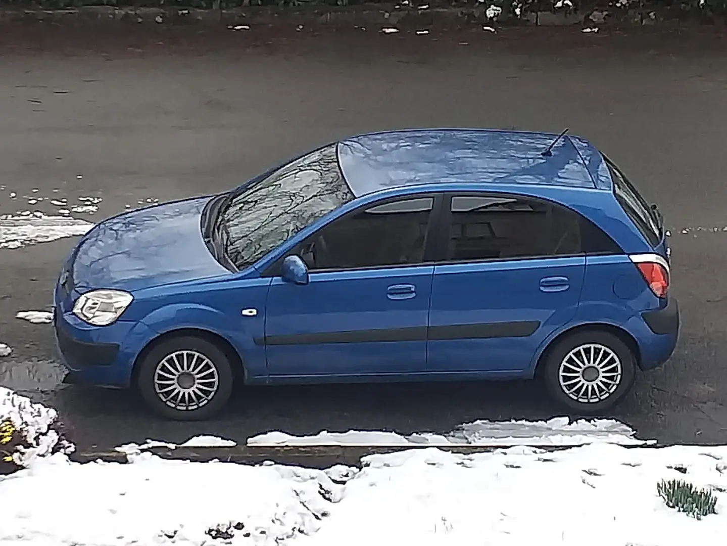 Kia Rio Rio 1.4i Pack Color Azul - 2
