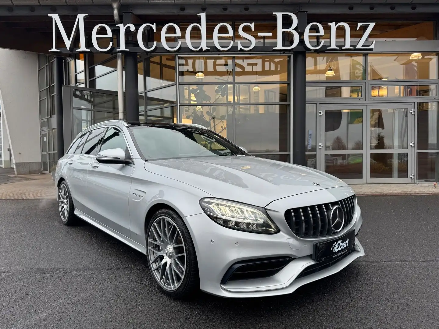 Mercedes-Benz C 63 AMG T Pano+Burmester+Distr+Memory+RFK Silver - 2