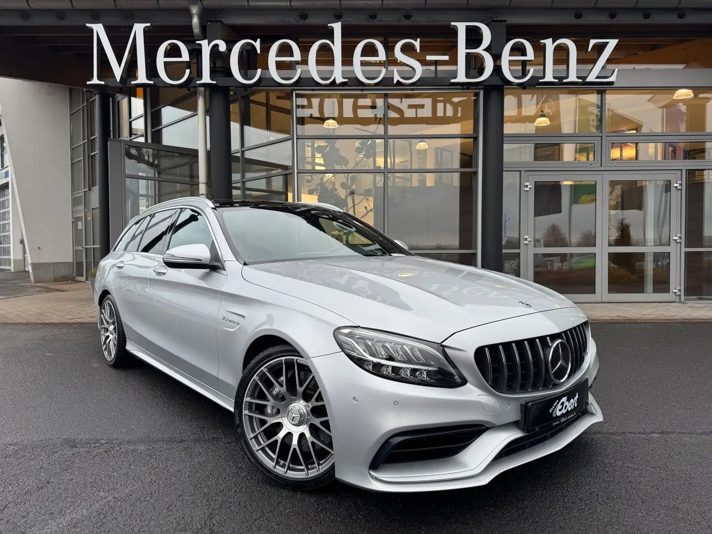 Mercedes-Benz C 63 AMG T Pano+Burmester+Distr+Memory+RFK Silver - 1