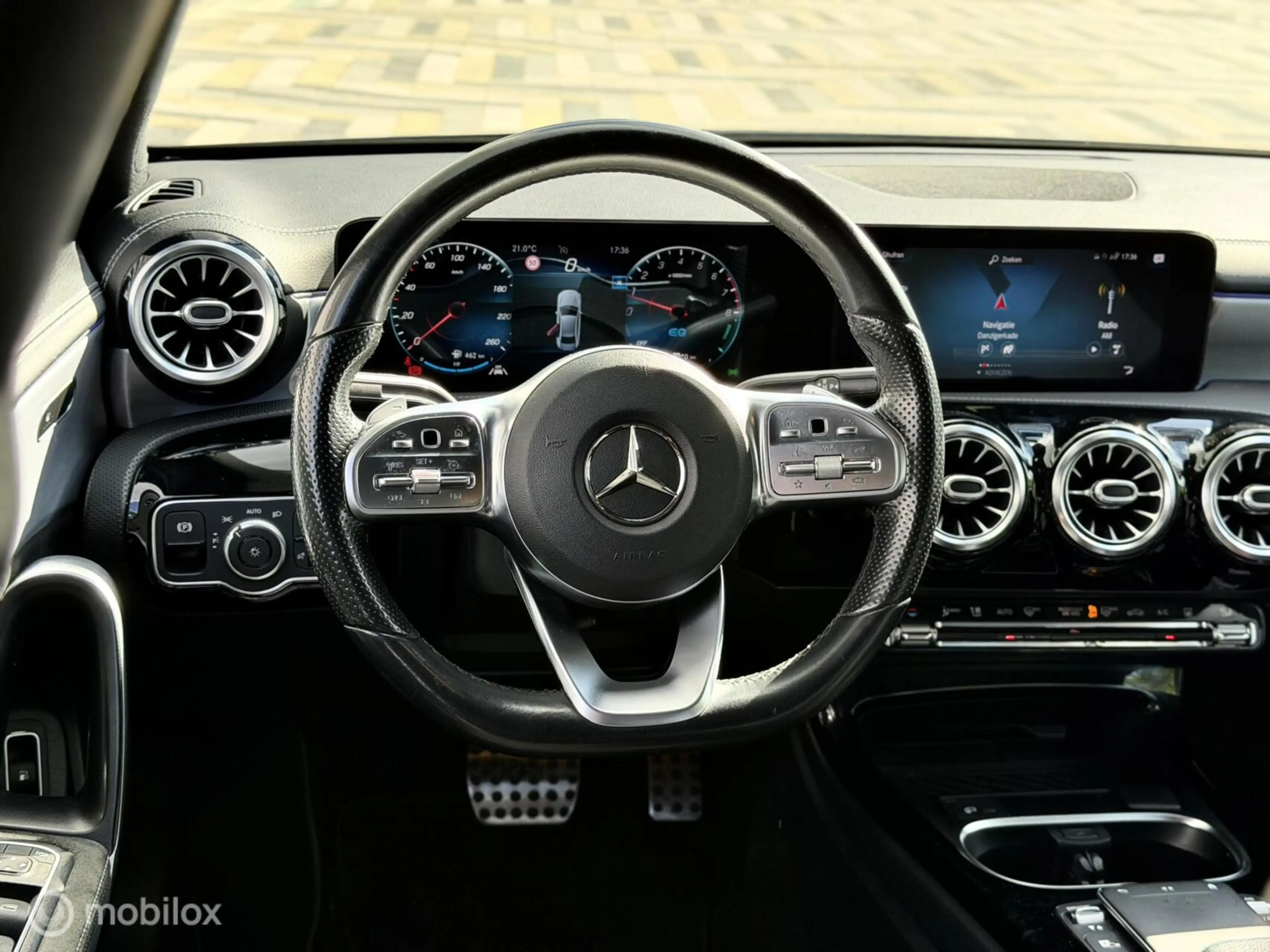 Mercedes-Benz A 250 e AMG Line | Black on Black | Carplay — photo 15