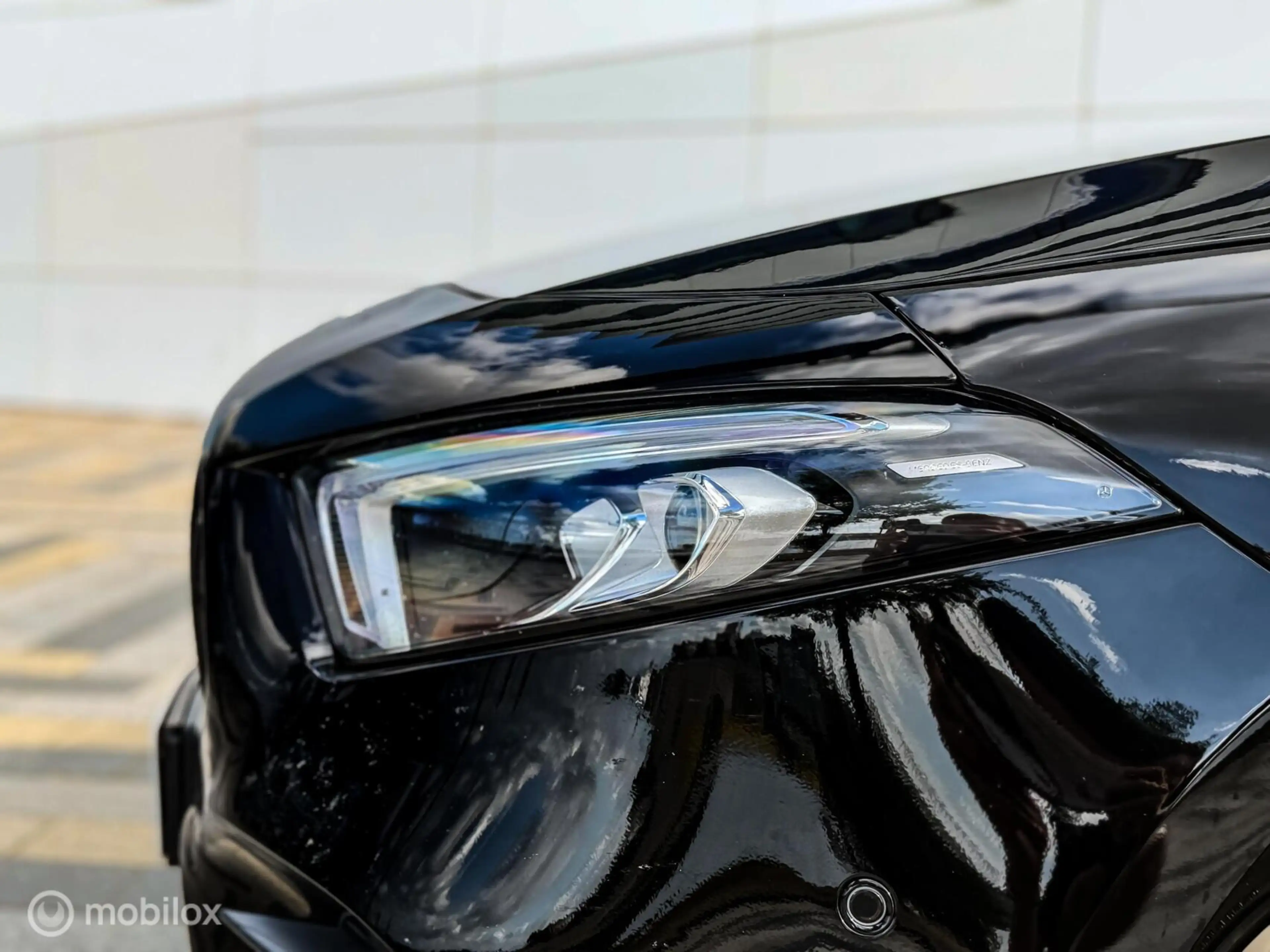 Mercedes-Benz A 250 e AMG Line | Black on Black | Carplay — photo 7