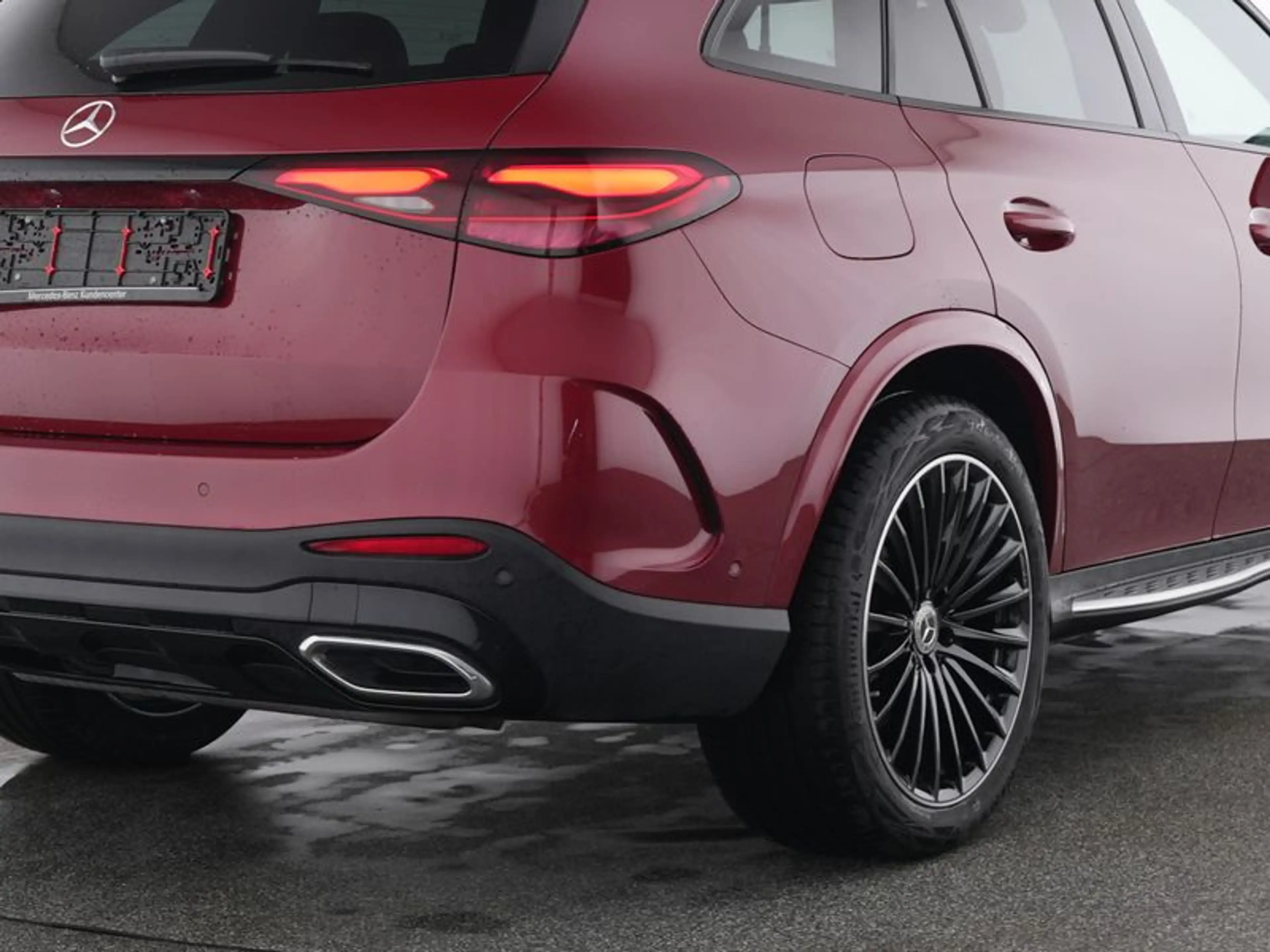 Mercedes-Benz GLC 300 4M *AMG Night Pano AHK Digital Burm Distro — photo 9