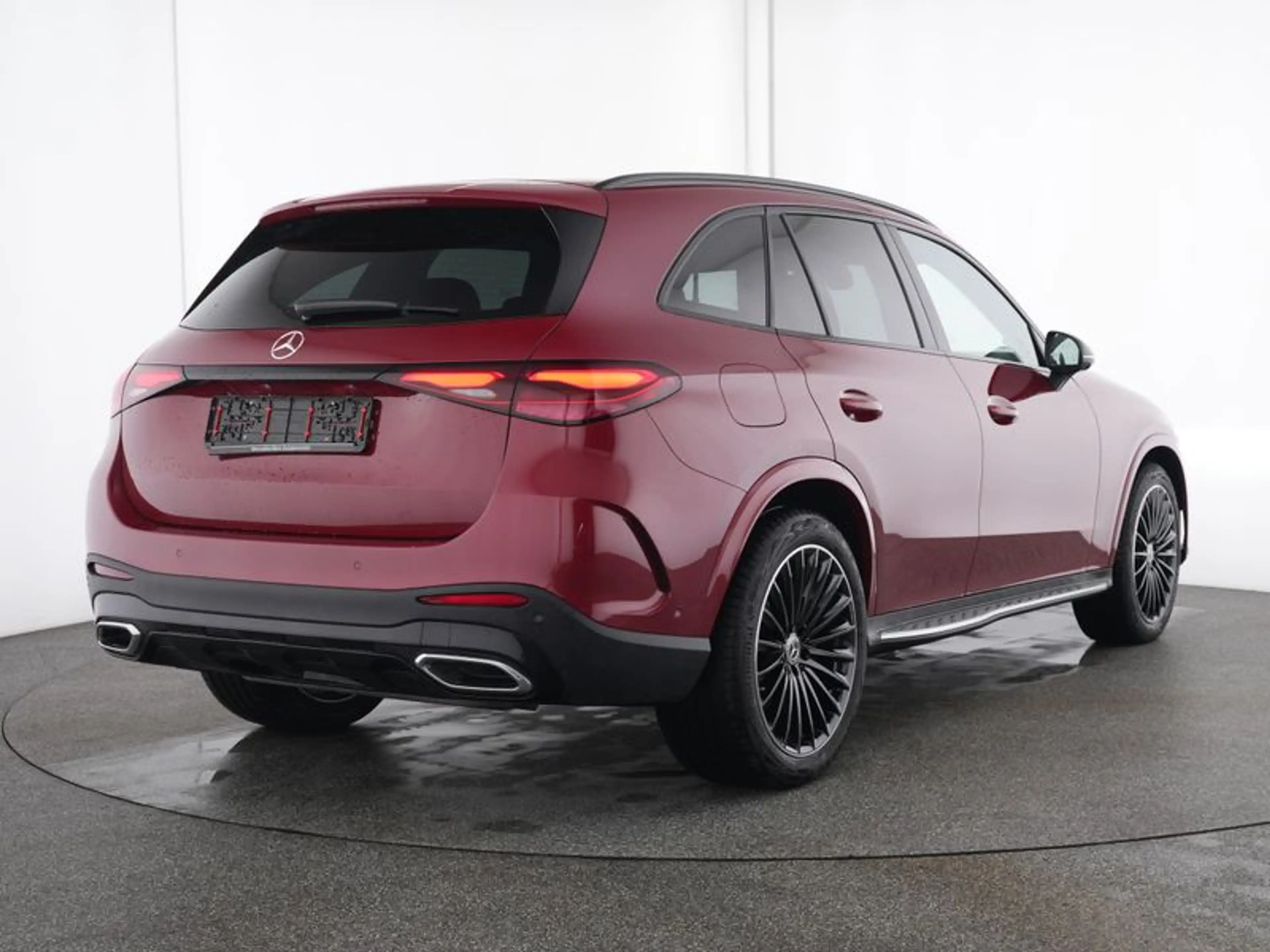 Mercedes-Benz GLC 300 4M *AMG Night Pano AHK Digital Burm Distro — photo 2