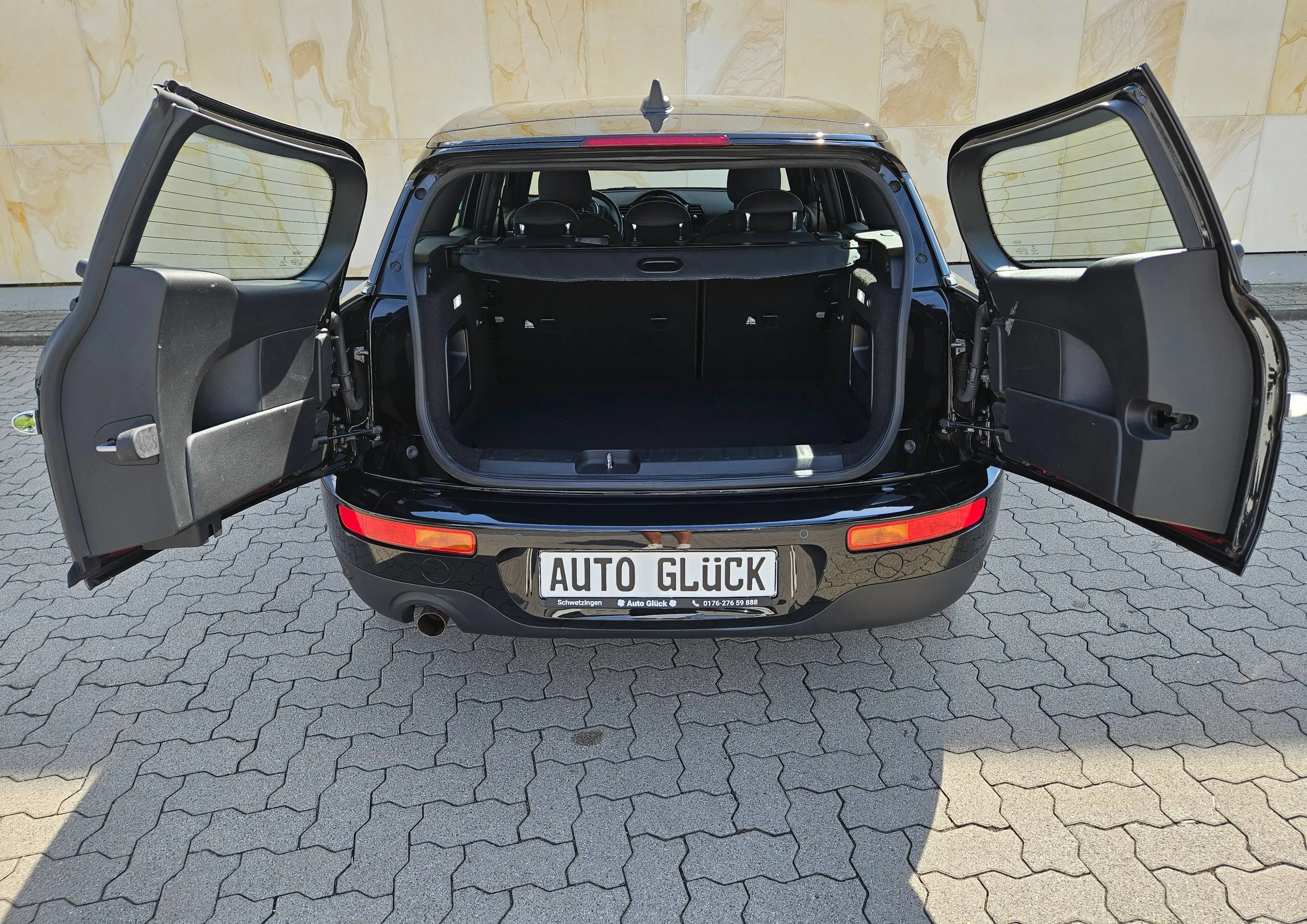MINI One Clubman One *1.HAND* — photo 9