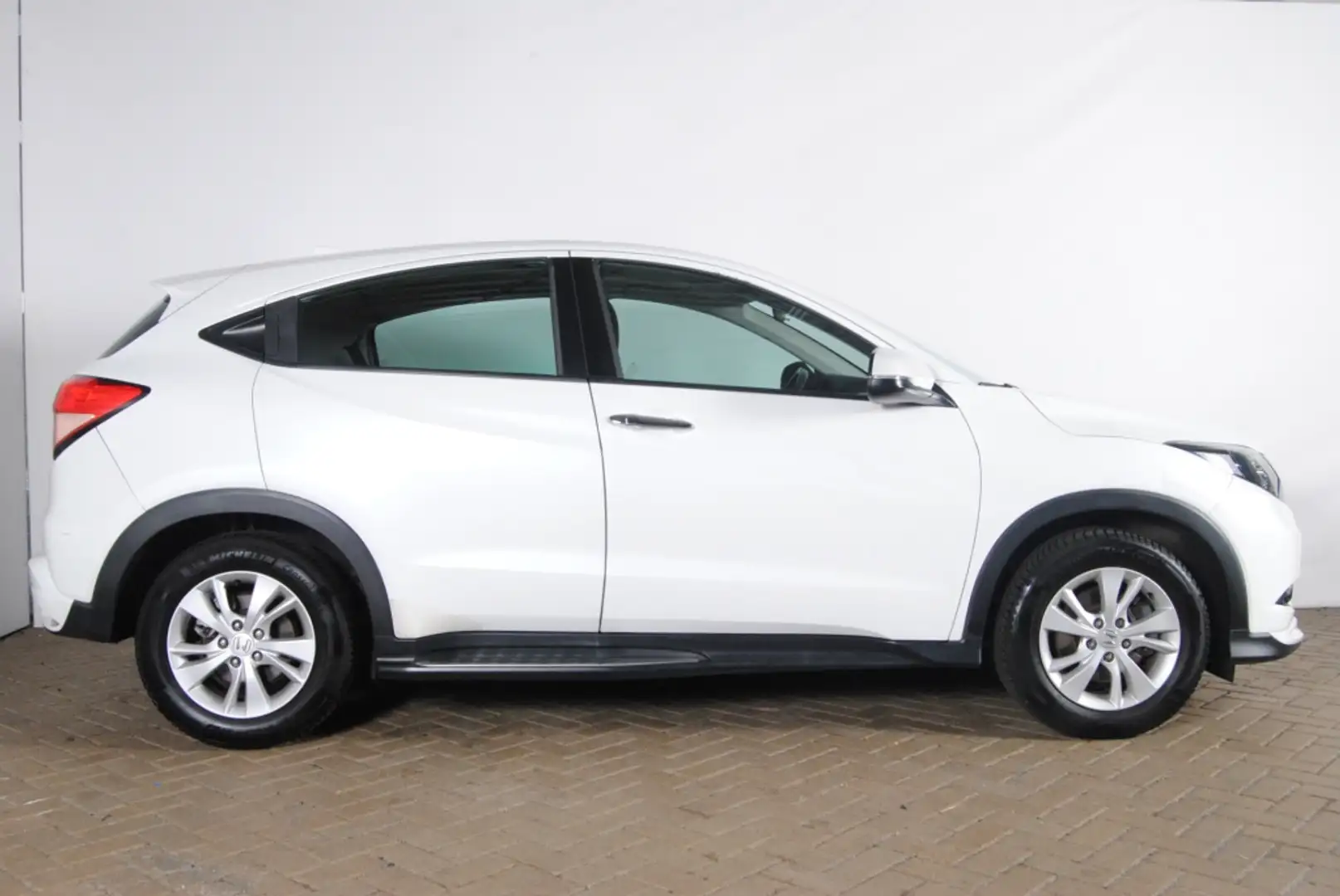 Honda HR-V 1.5 i-VTEC Elegance Wit - 2