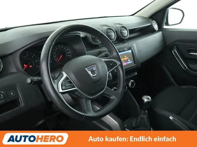 Dacia Duster view 11