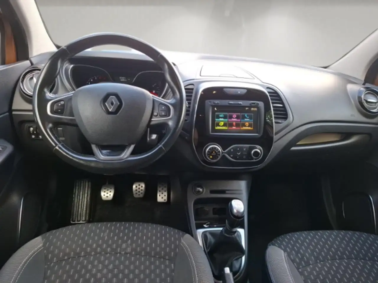 Renault Captur TCe 130 — photo 11 sur 26