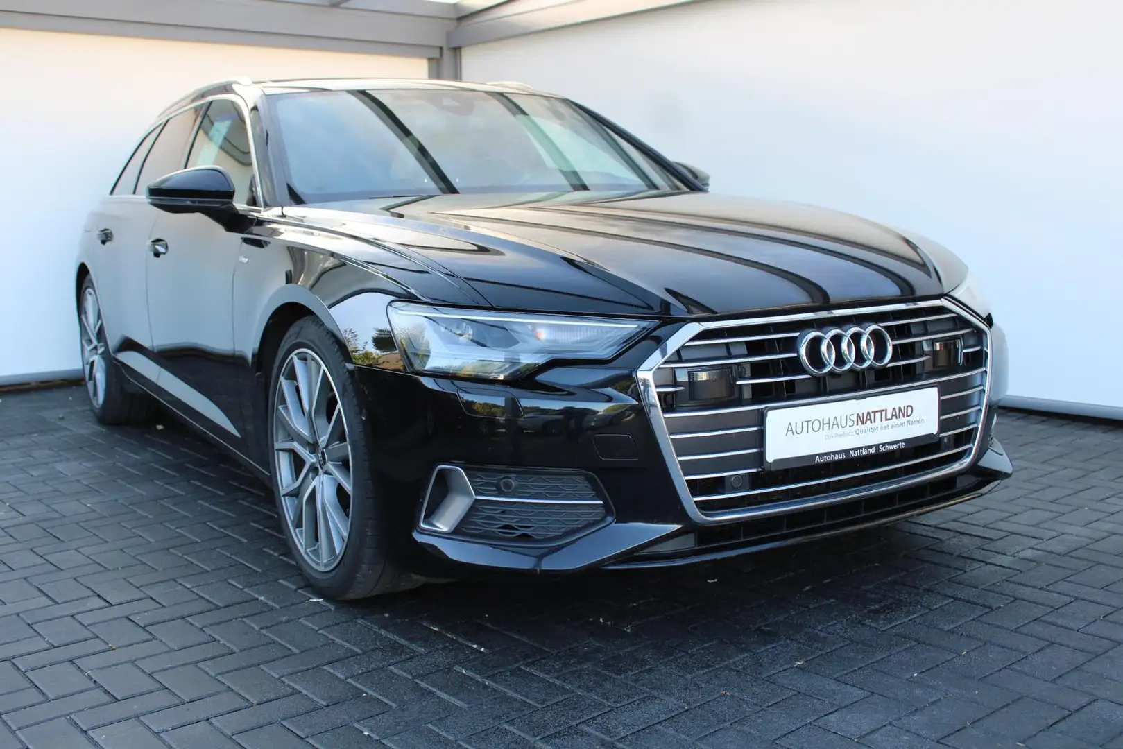 Audi A6 Avant 2.0 TDI S line Pano AHK ACC LED 1.Hd. Noir - 2