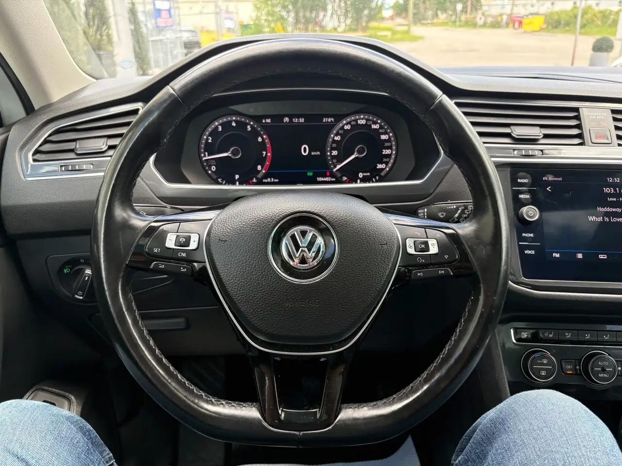 Volkswagen Tiguan photo Volkswagen Tiguan