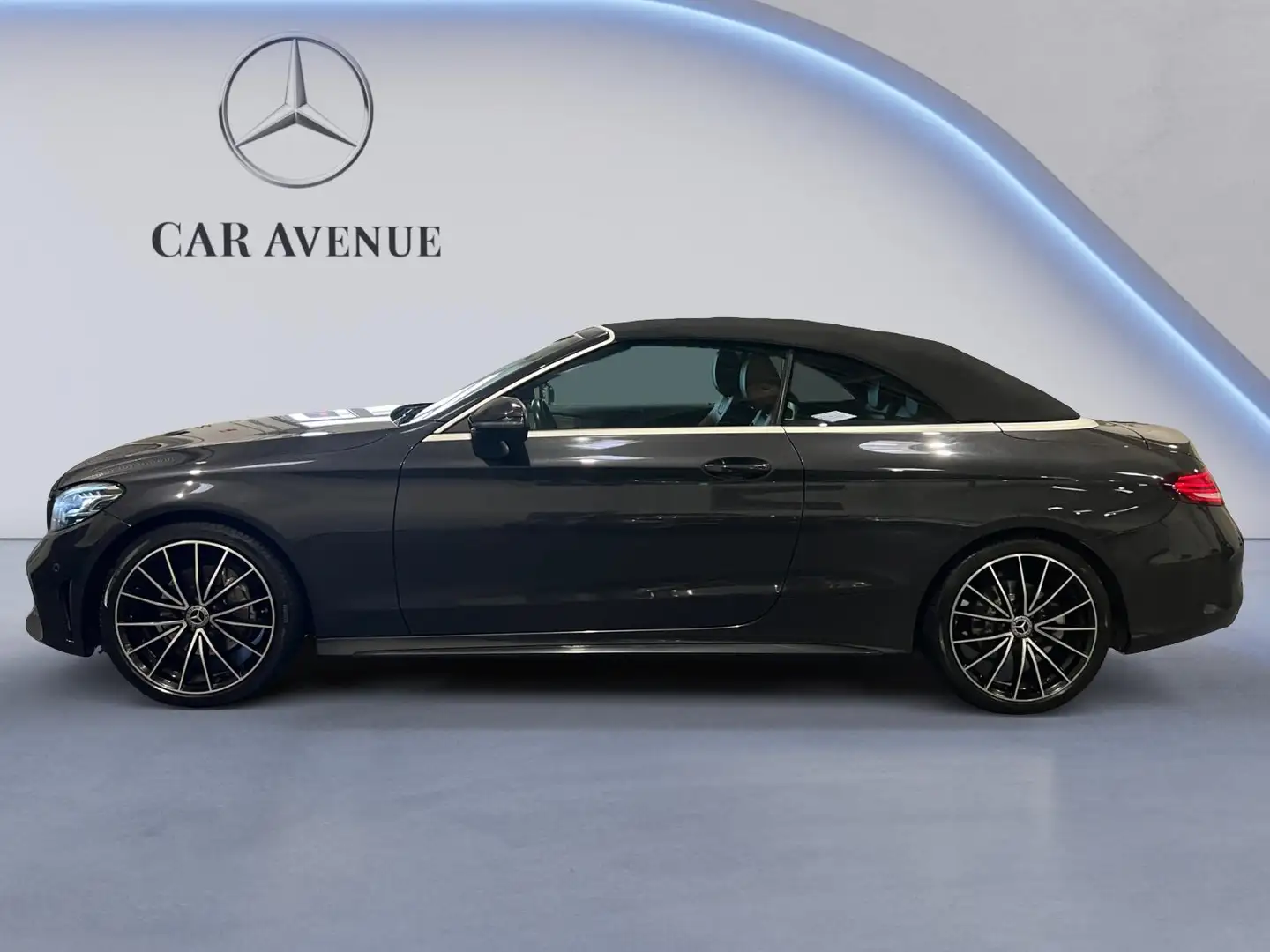 Mercedes-Benz C 180 Classe Cabrio AMG Line Gris - 2