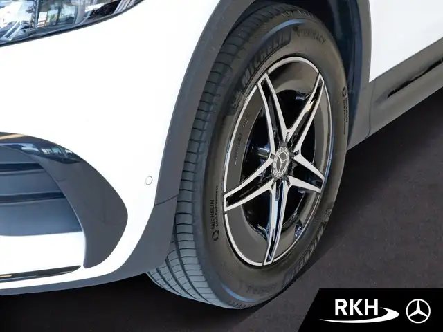 Mercedes-Benz EQB view 5