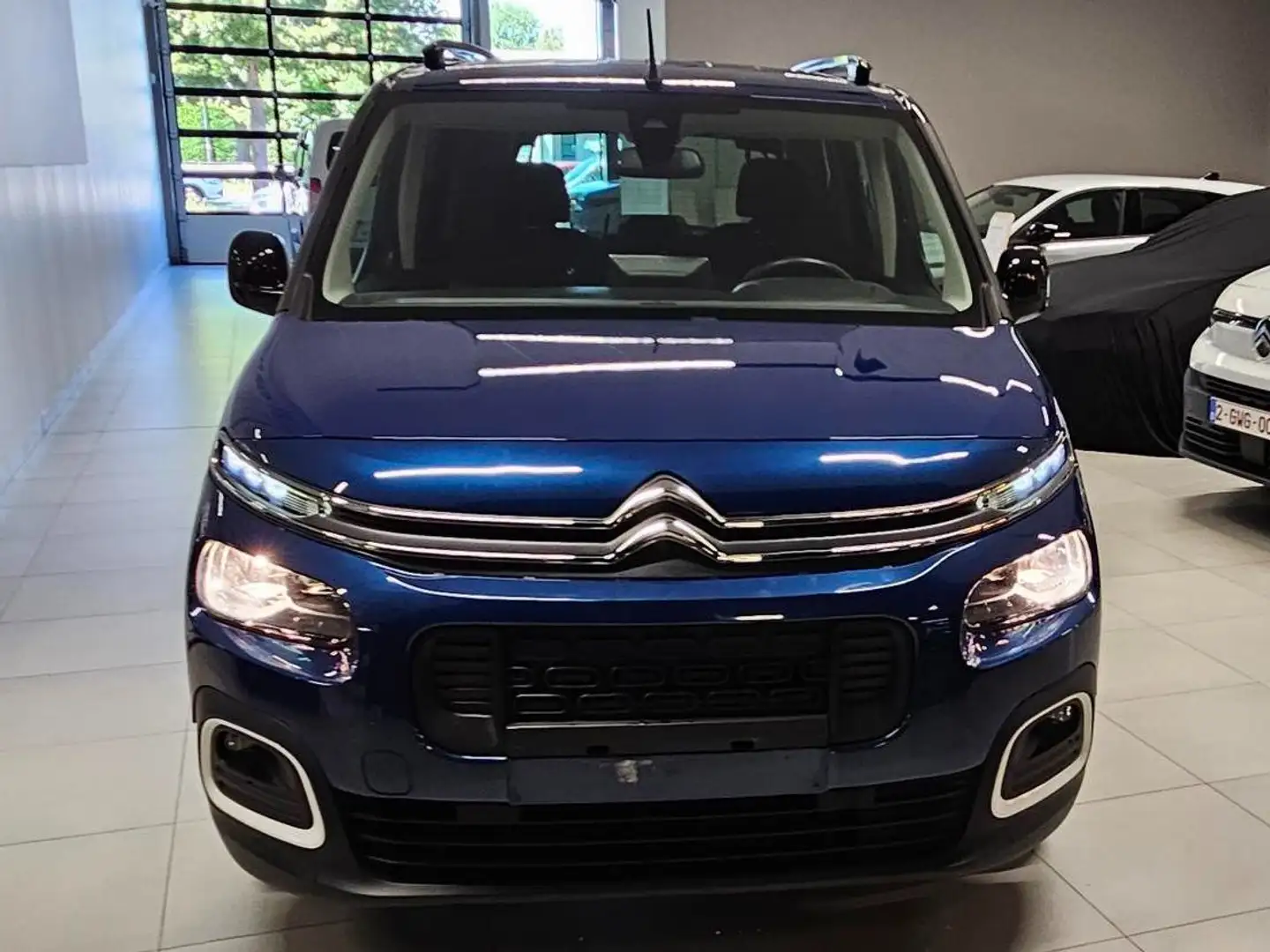 Citroen Berlingo Berlingo 1.2 PureTech M Shine S Blauw - 2