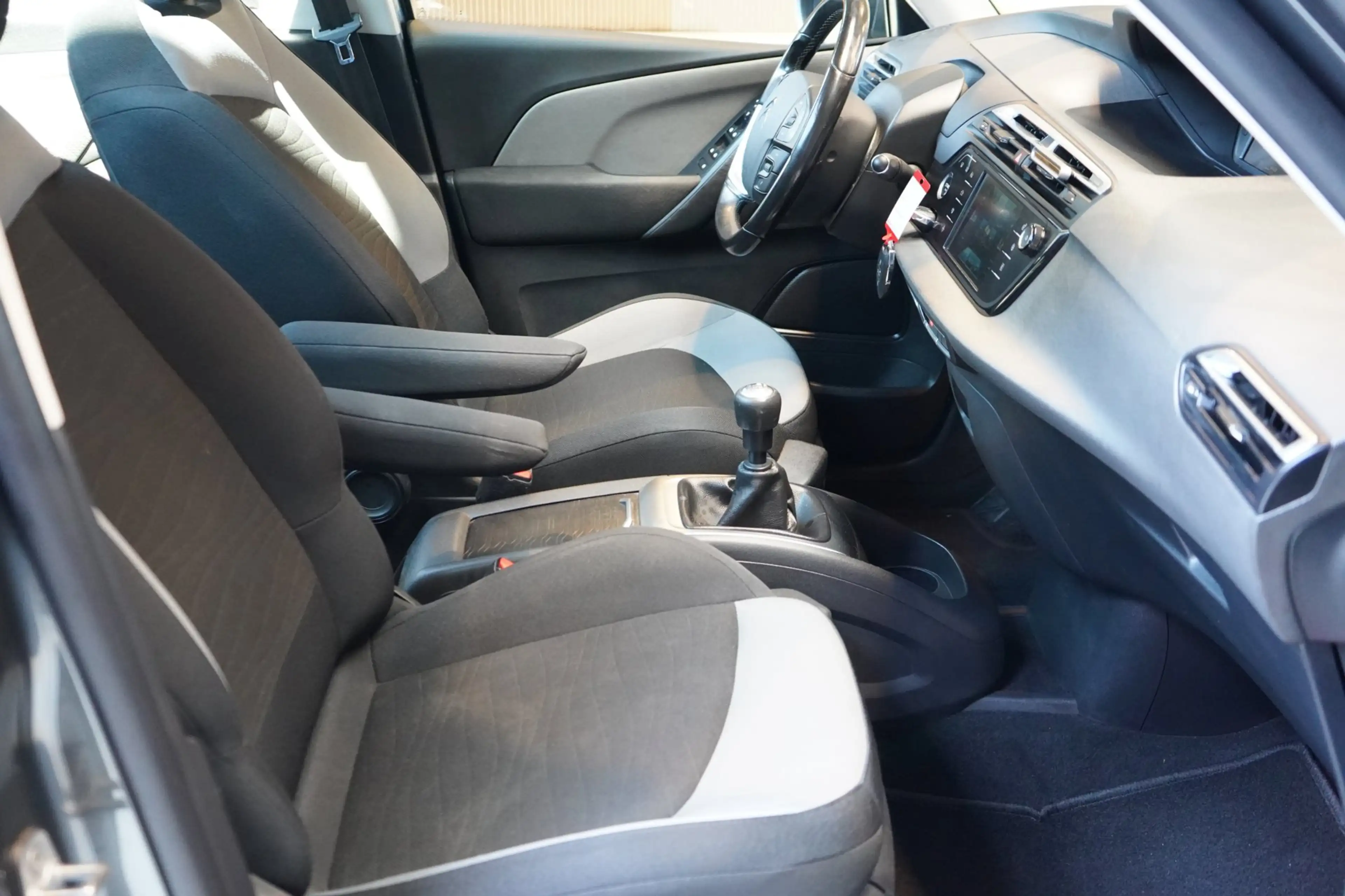 Citroen C4 Picasso 1.2 PureTech Selection | AIRCO | CRUISE | TREKHAAK — photo 19