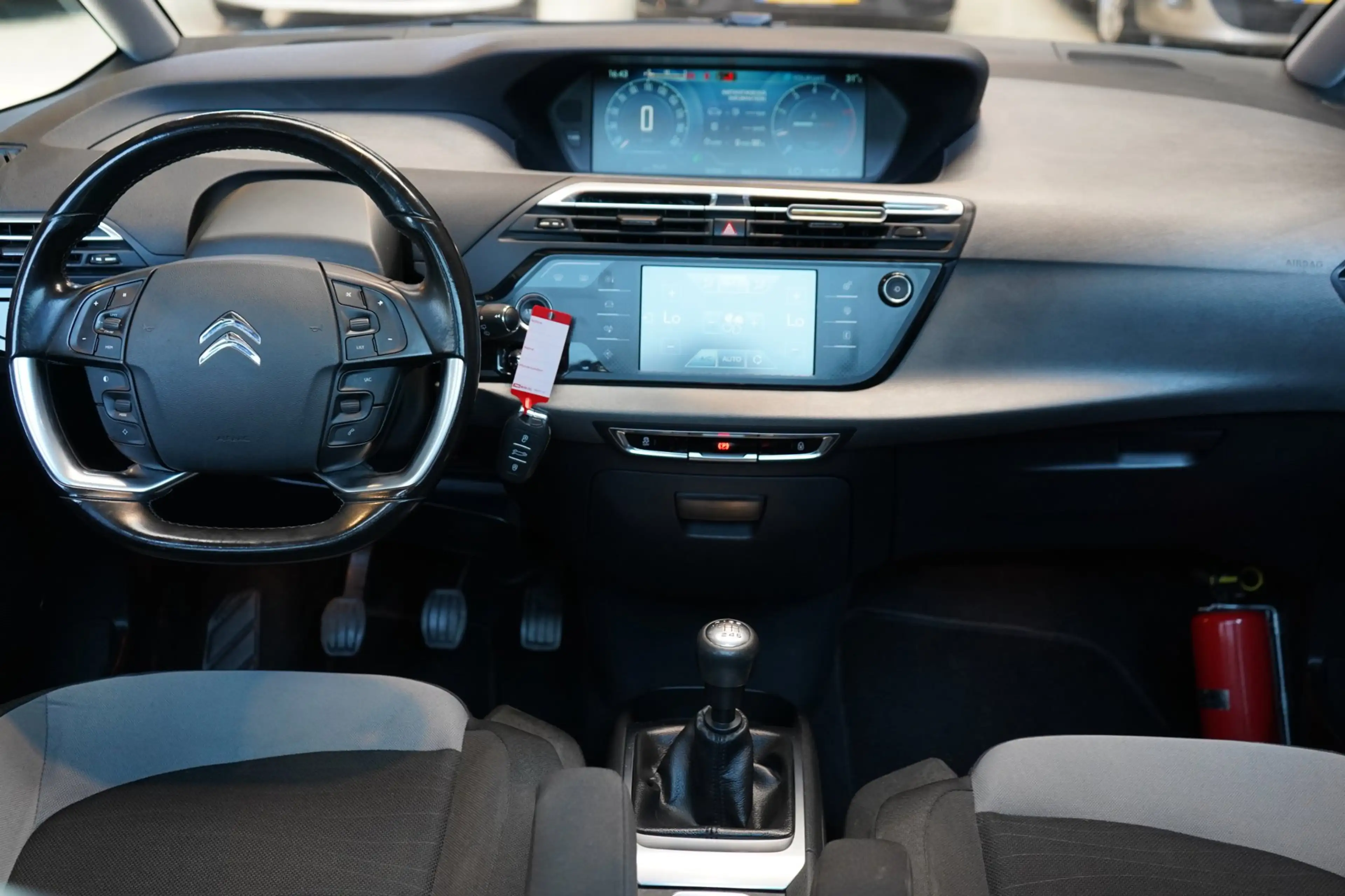 Citroen C4 Picasso 1.2 PureTech Selection | AIRCO | CRUISE | TREKHAAK — photo 2