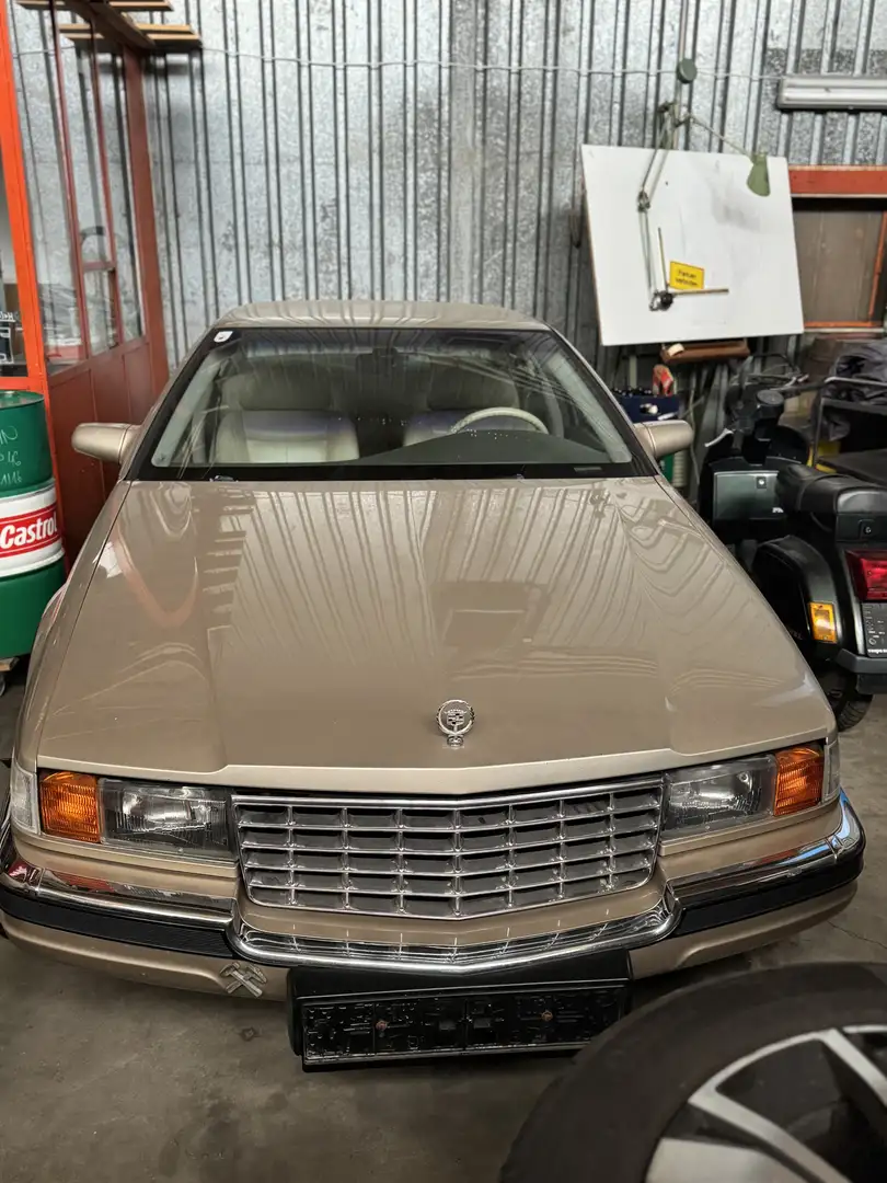 Cadillac STS North star V8 - 1