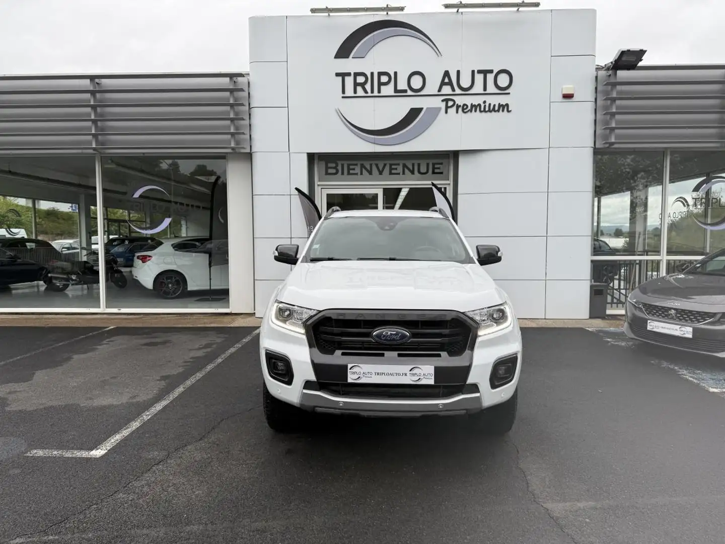 Ford Ranger Ranger 2.0 EcoBlue - 205 - BVA e-AWD TVA RECUPERABLE SUPER CABINE Wildtrak GPS + CAMERA AR + ATTELAG Blanc - 2