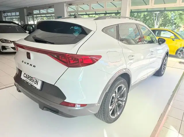 Cupra Formentor view 5