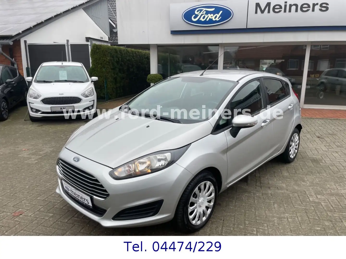 Ford Fiesta 1.25 *Zahnriemen + Inspektion + TÜV neu* Silber - 1