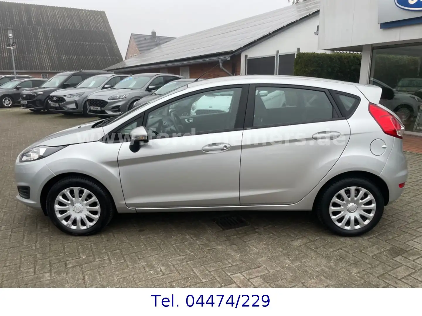 Ford Fiesta 1.25 *Zahnriemen + Inspektion + TÜV neu* Silber - 2