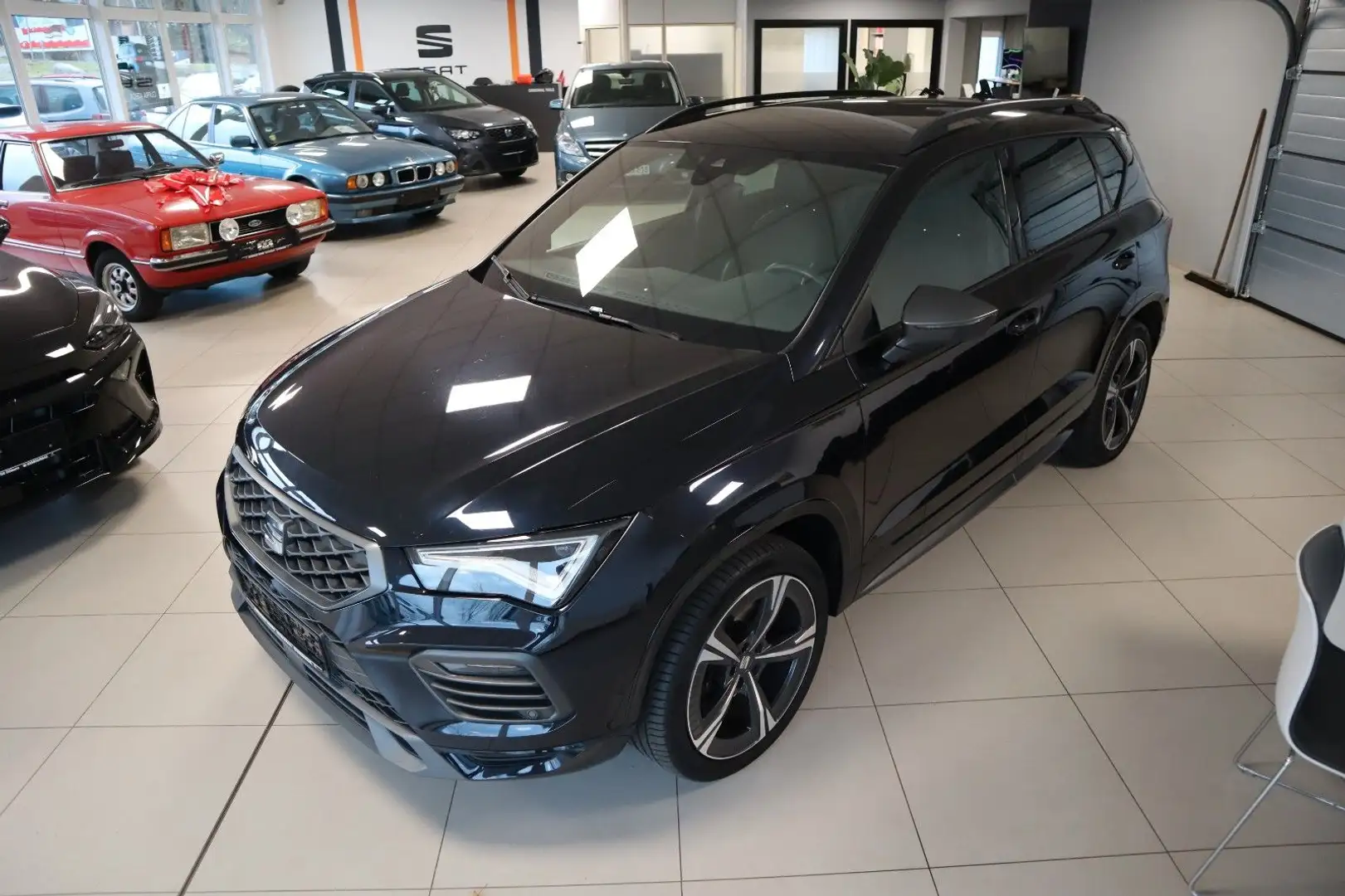 SEAT Ateca FR 4Drive/DAB/NAVI/FULL LINK/STDH Negro - 2