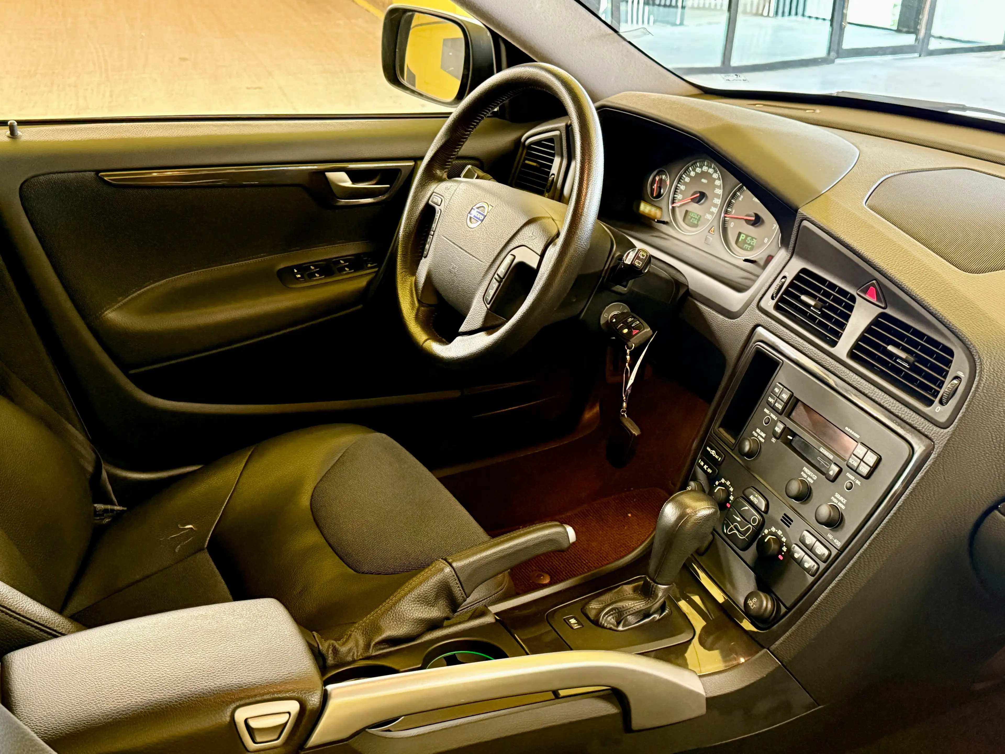 Volvo XC70 2.5 T | Trekhaak | Aut. Airco | Alsnieuw! — photo 9