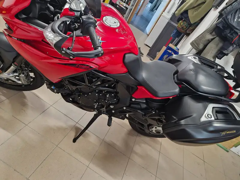MV Agusta TURISMO VELOCE 800 - foto 8