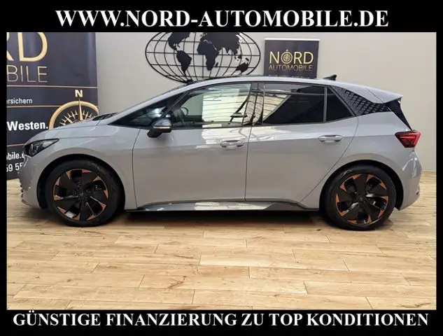 Cupra Born view 8