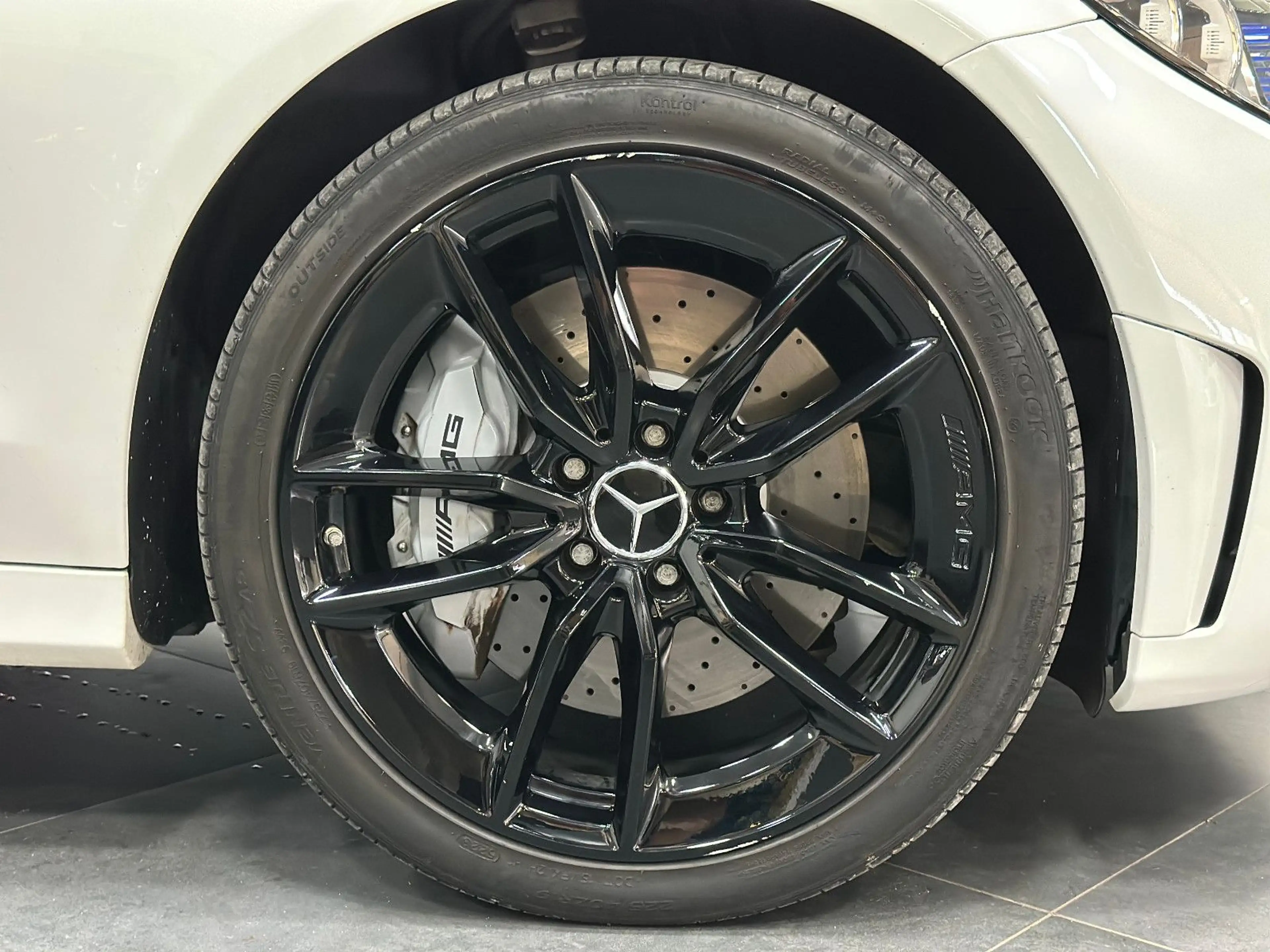 Mercedes-Benz C 43 AMG 4Matic*PANO*BURM.*MEMORY*HUD*360°* — photo 3