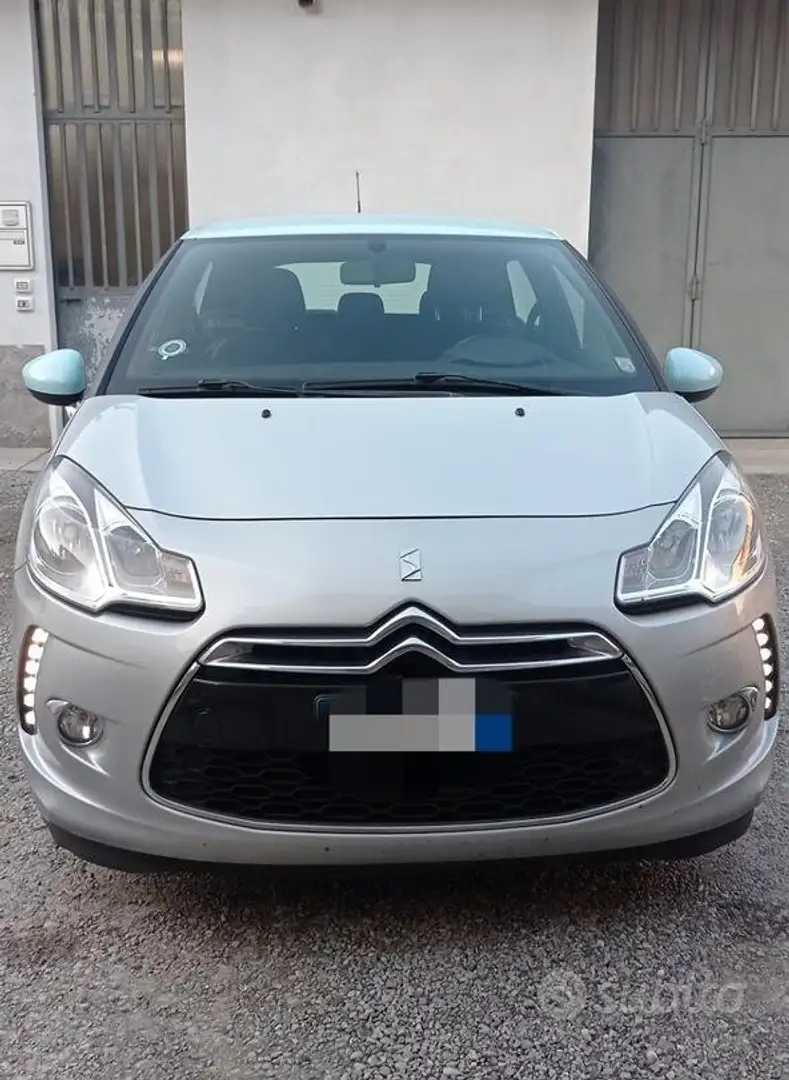 Citroen DS3 DS3 1.4 vti Chic 95cv Zilver - 2