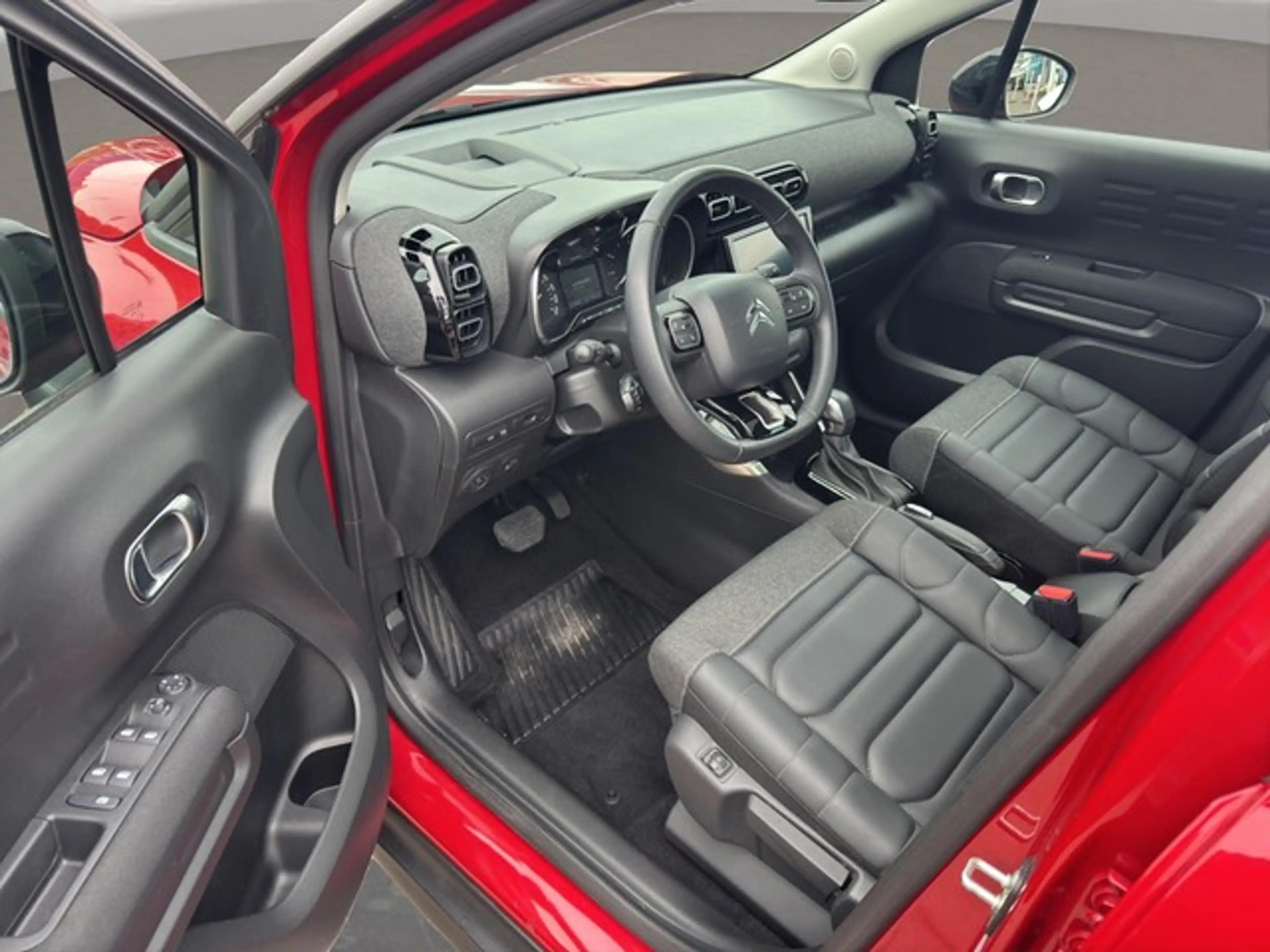 Citroen C3 Aircross PT 130 Shine Pack Aut+Navi+Pano+Cam+PDC+Sitzhzg — photo 15