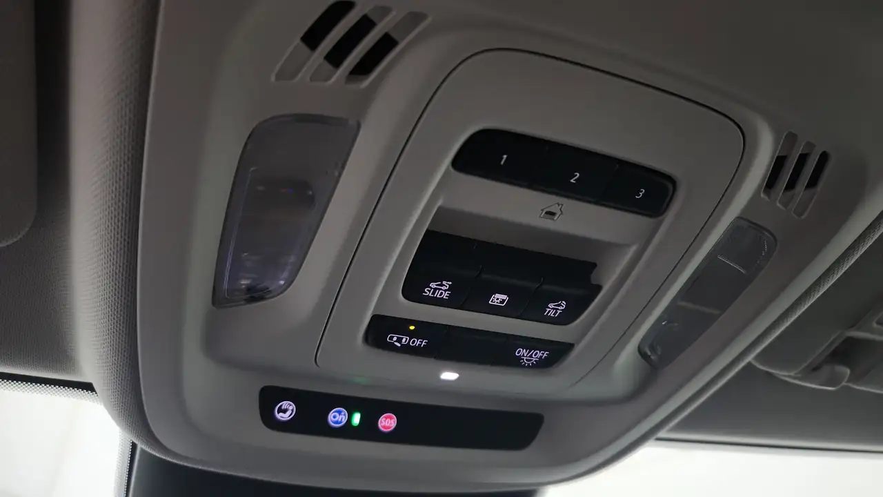 Buick Envision photo Buick Envision