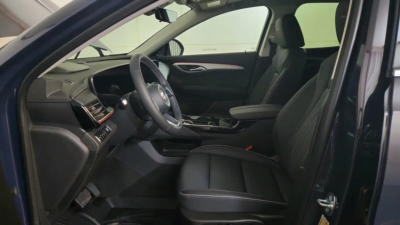 Buick Envision photo Buick Envision