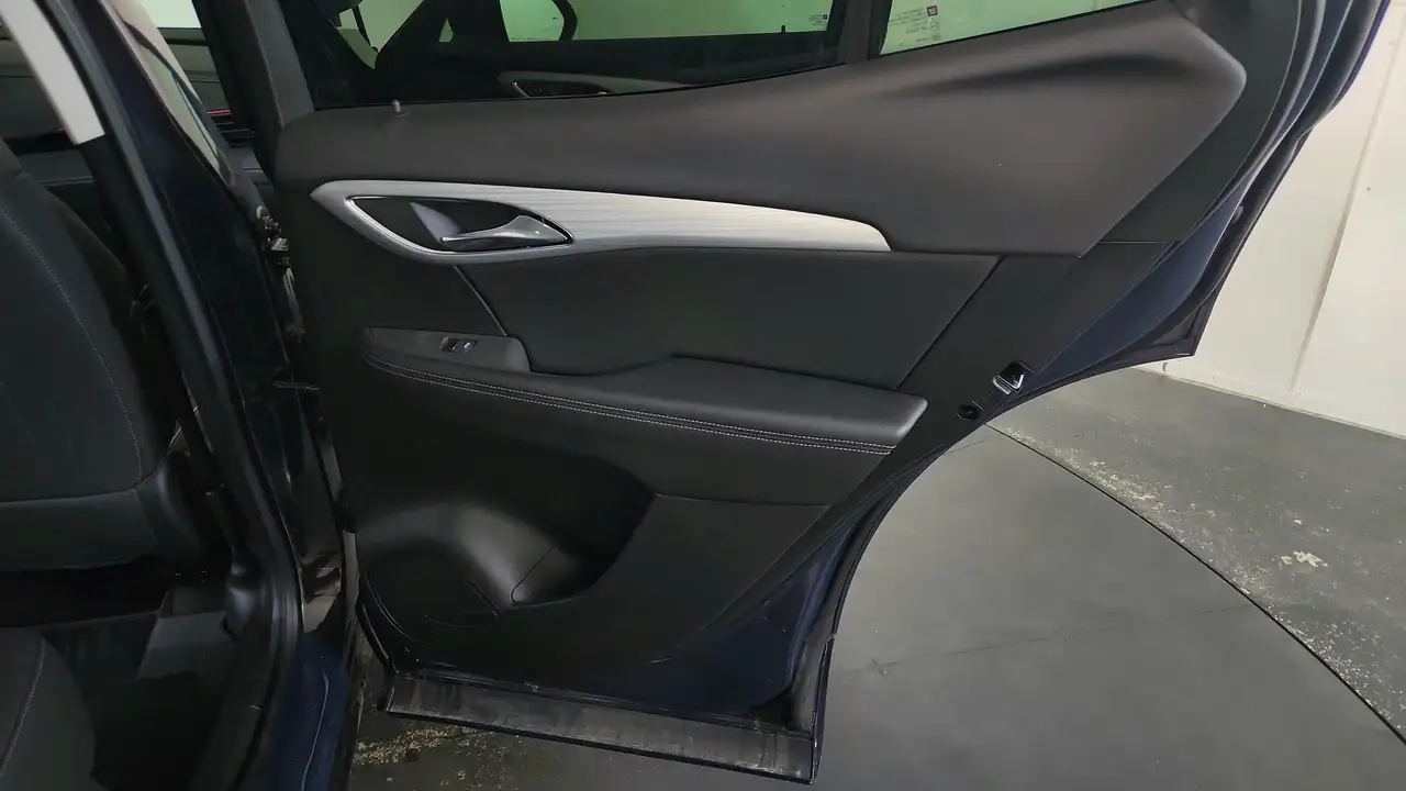 Buick Envision photo Buick Envision