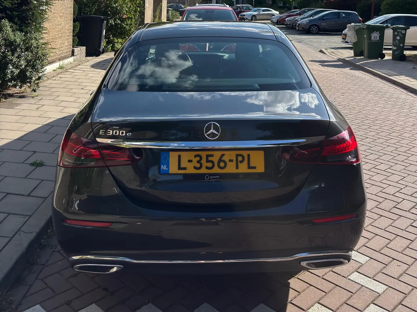 Mercedes-Benz E 300 E 300 Bns Sol. AMG Grijs - 2