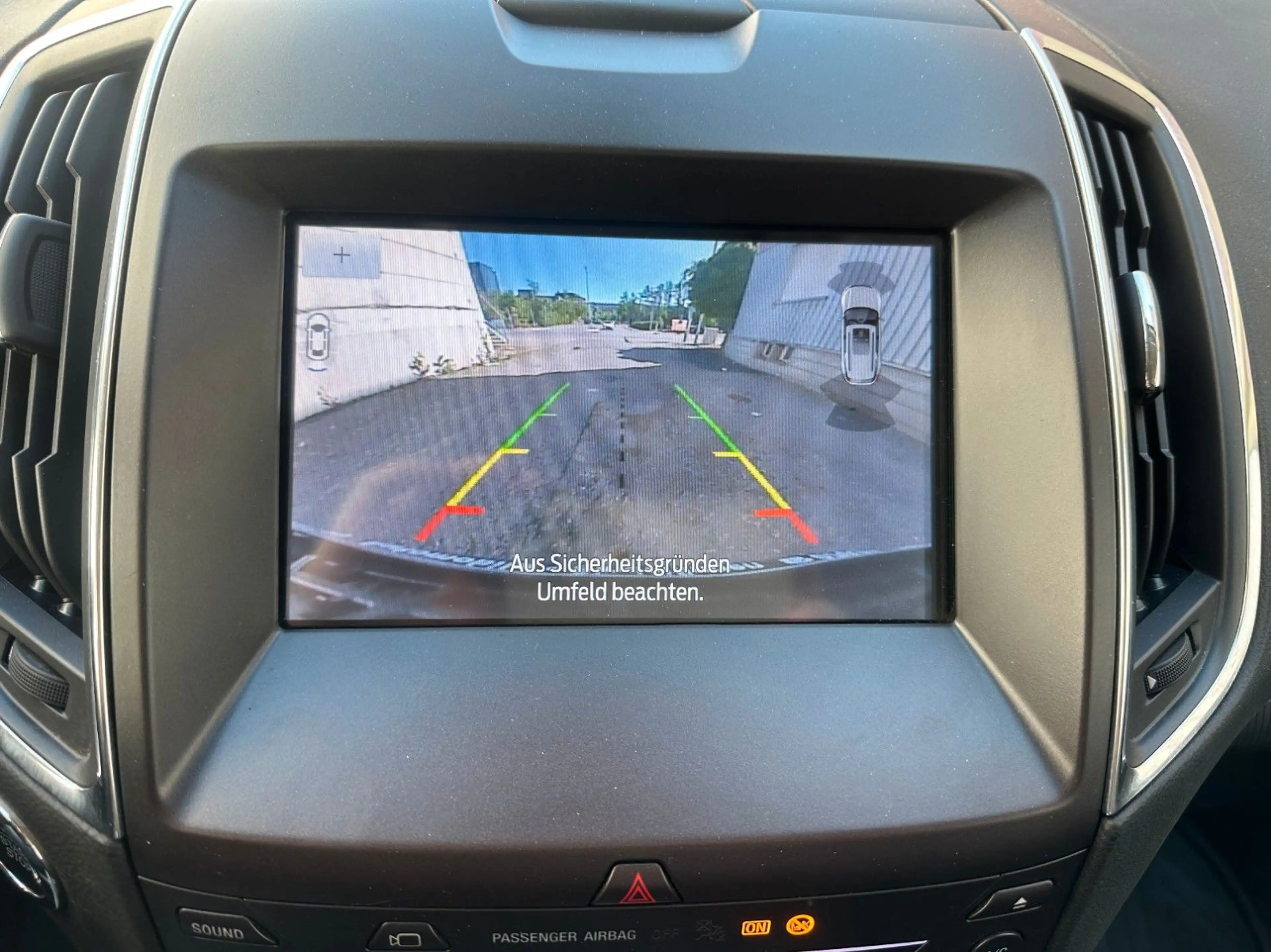 Ford Galaxy Titanium*7-SITZ*LEDER*LED*NAVI*AHK* — photo 13