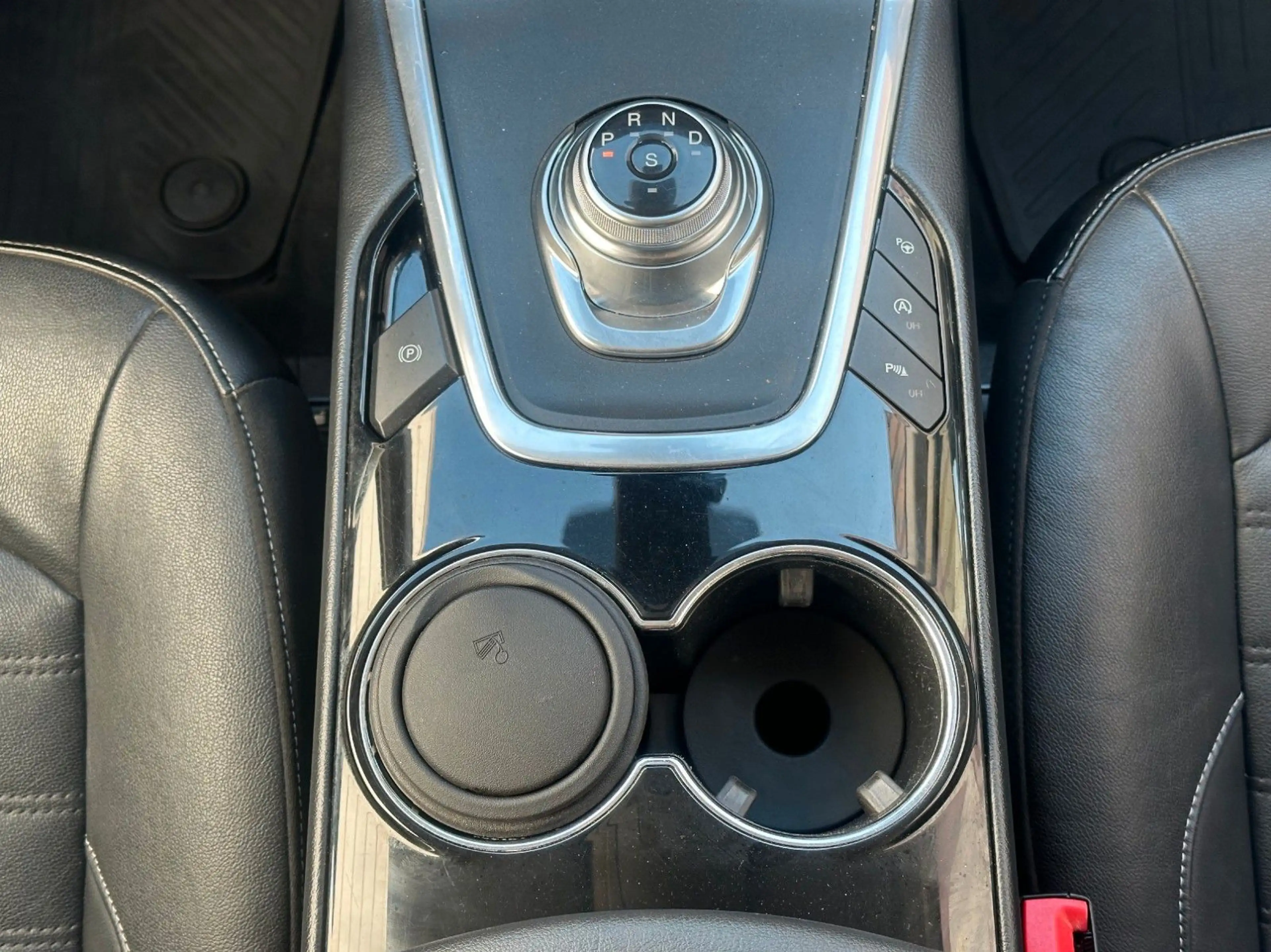 Ford Galaxy Titanium*7-SITZ*LEDER*LED*NAVI*AHK* — photo 15