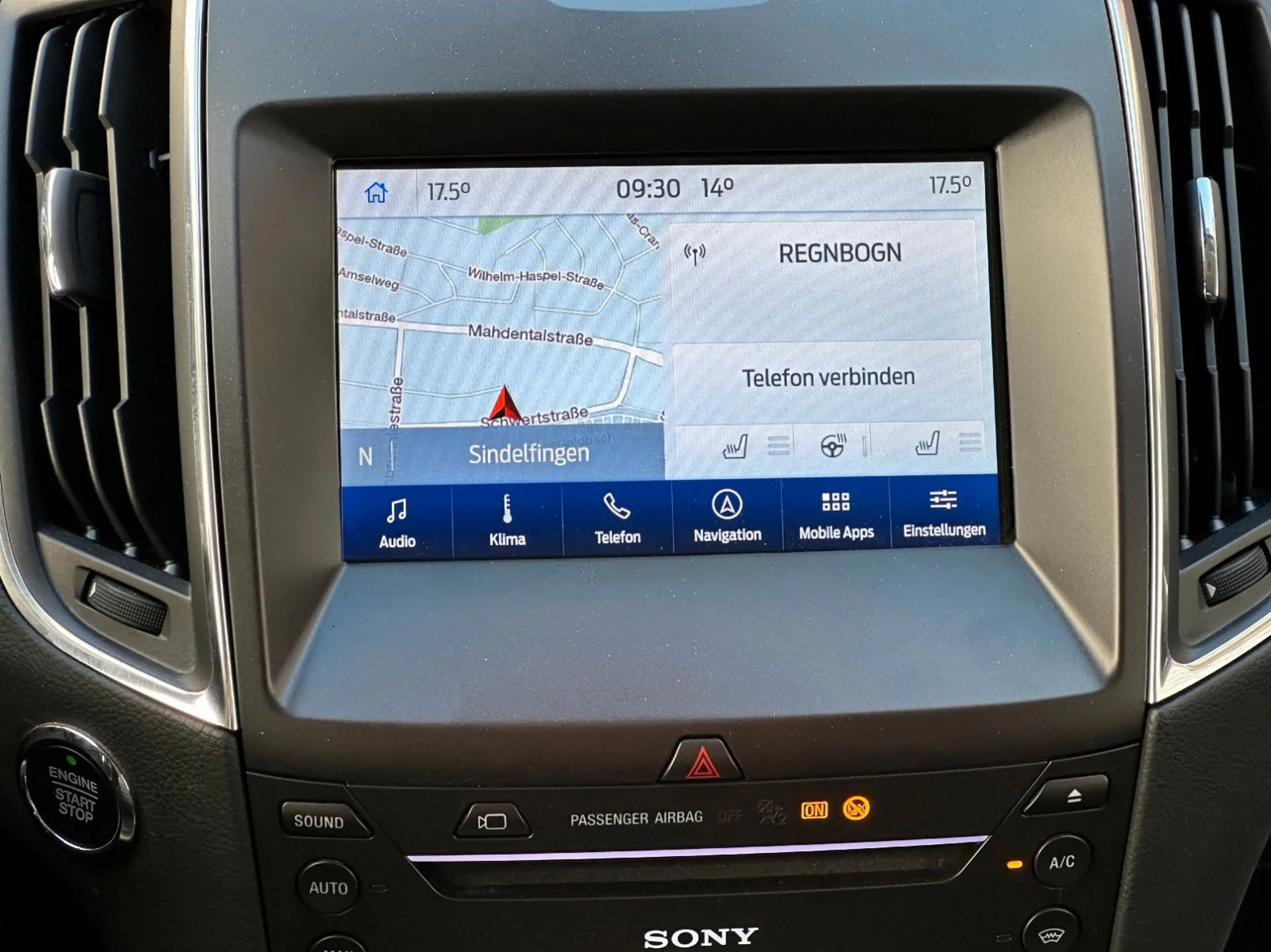 Ford Galaxy Titanium*7-SITZ*LEDER*LED*NAVI*AHK* — photo 12