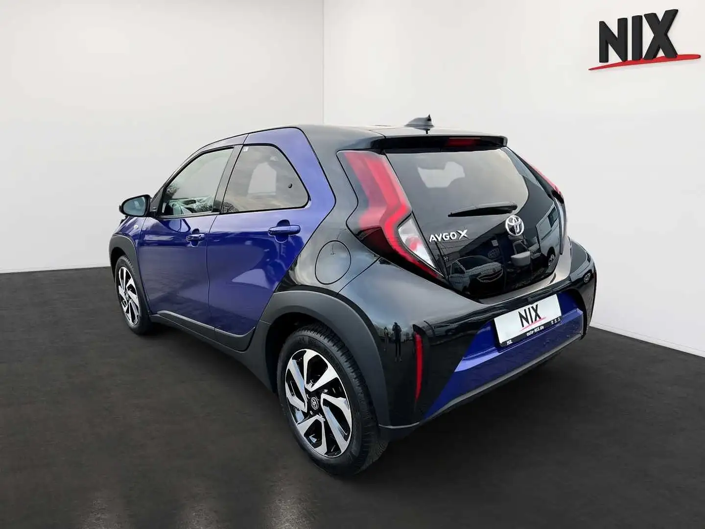 Toyota Aygo X 1.0 Team D ALLWETTER KLIMA KAMERA SHZ Blau - 2