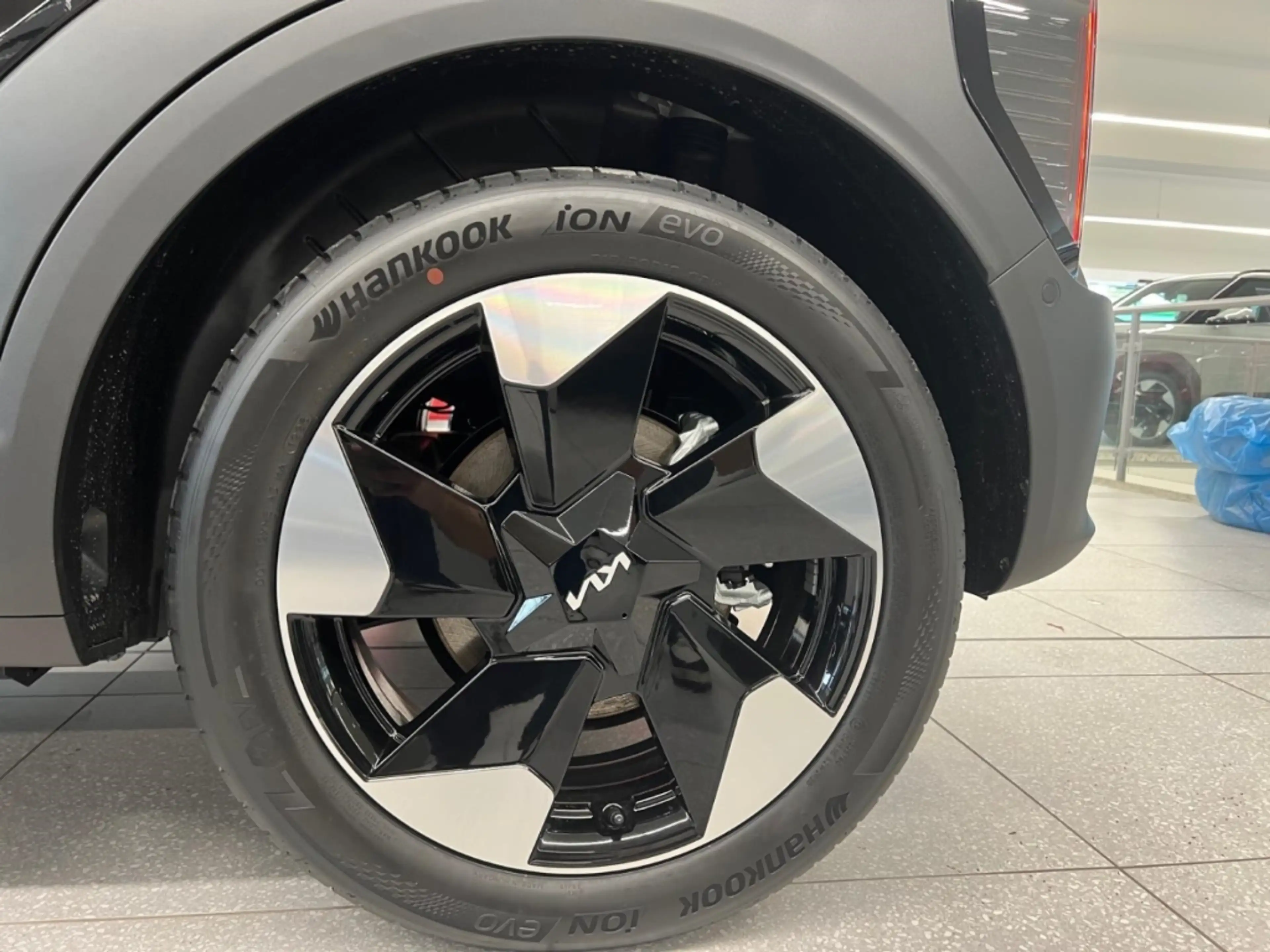 Kia EV2 *108 kW Earth*360Kamera*CarPlay*Induktionsladen — photo 12