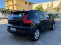 Volvo XC40 T2 Momentum Core Noir - thumbnail 4