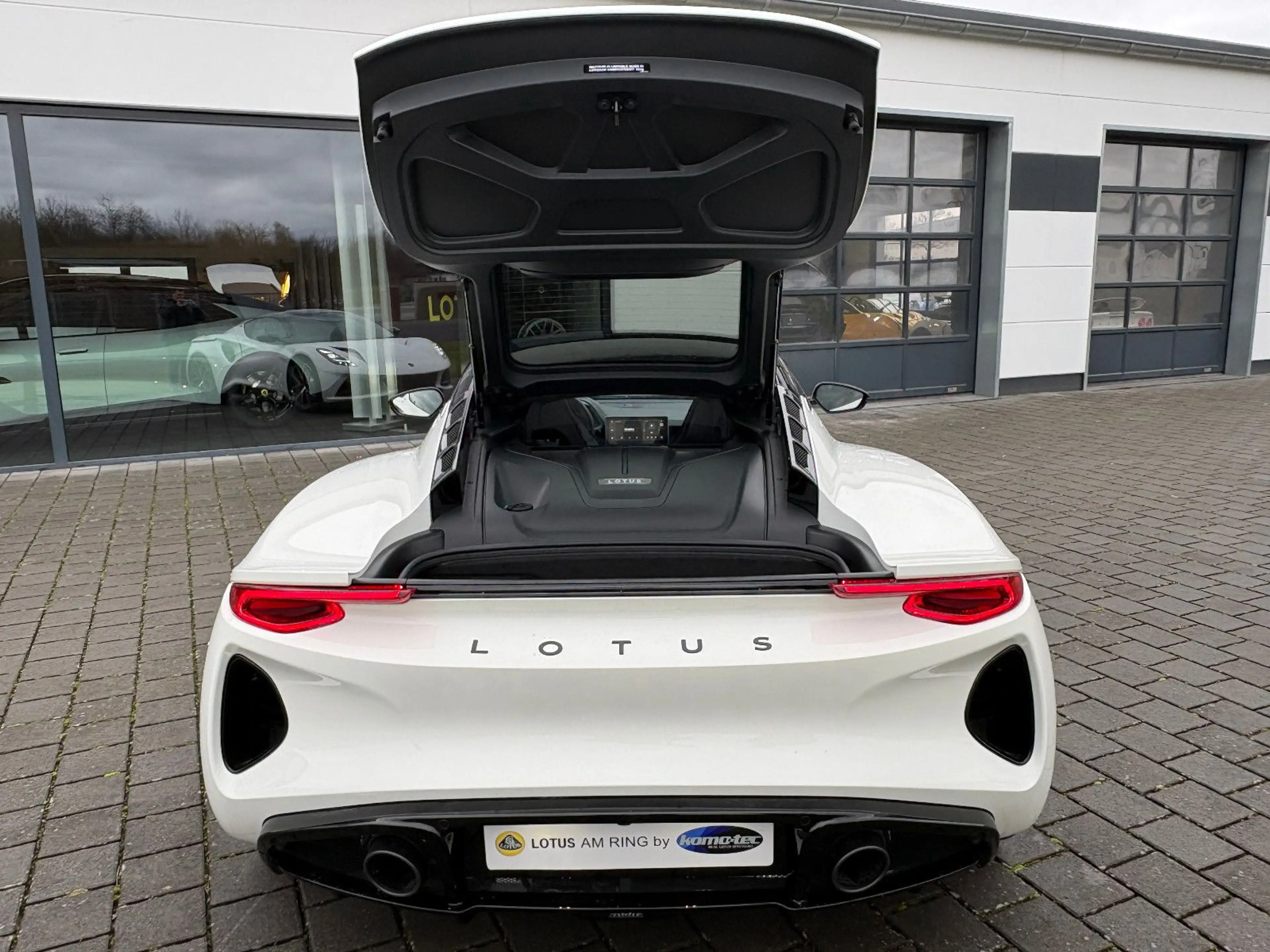 Lotus Emira I4 DCT "Turbo SE" + CoDriverPack *Lotus am Ring* — photo 7