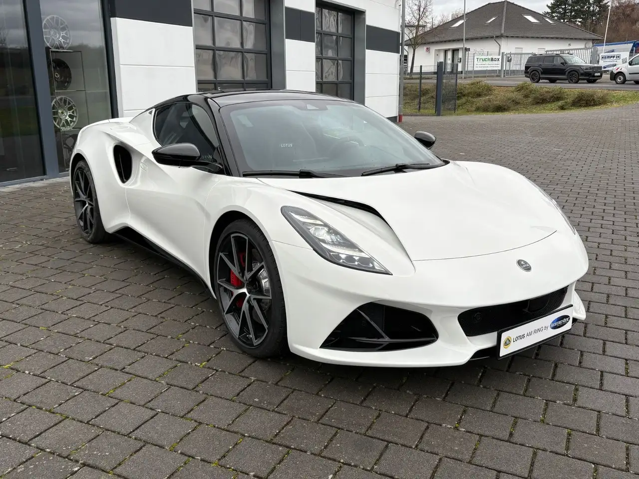 Lotus Emira 2026