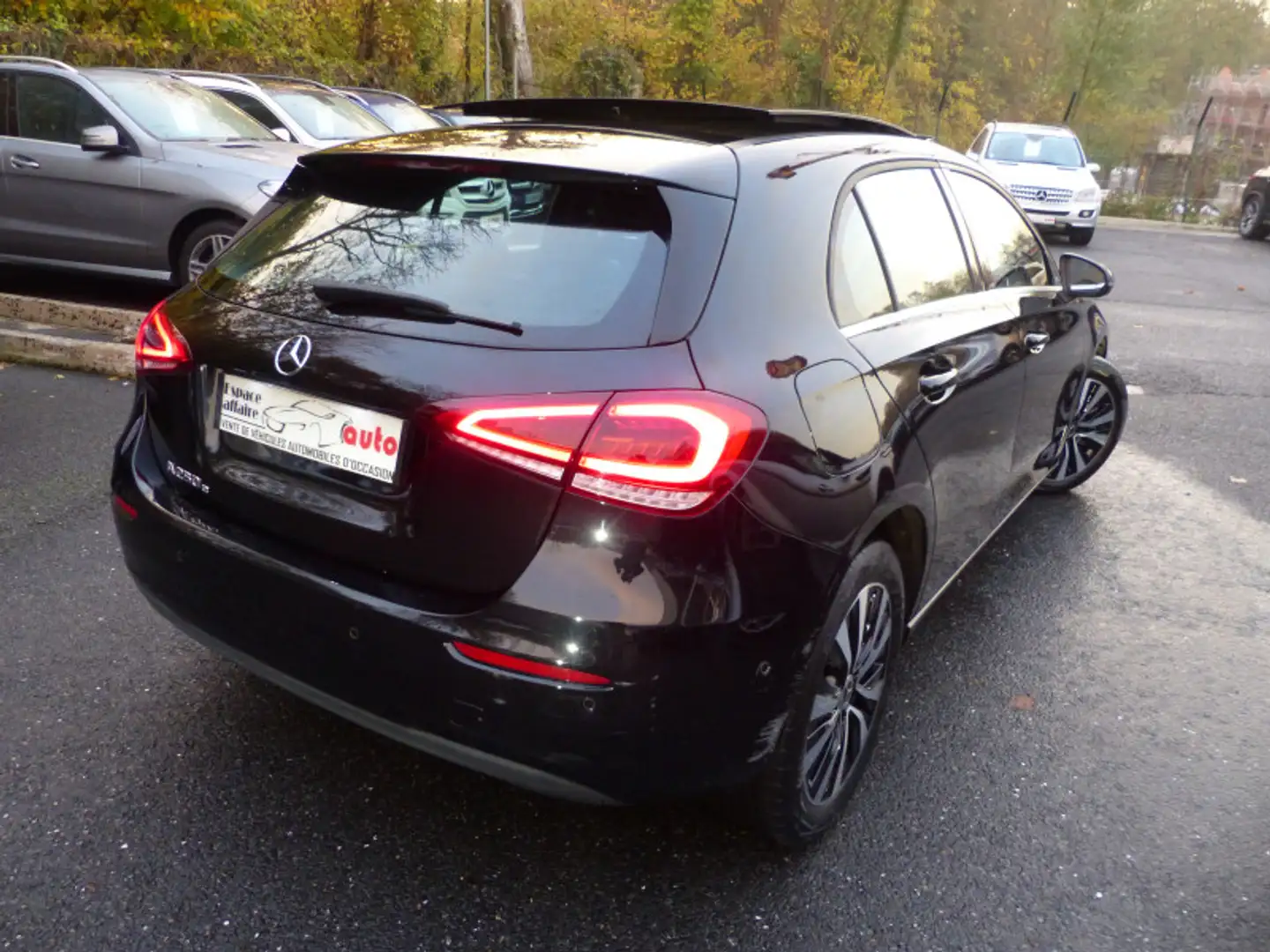 Mercedes-Benz A 250 250 E 160+102CH BUSINESS LINE 8G-DCT 8CV Noir - 2