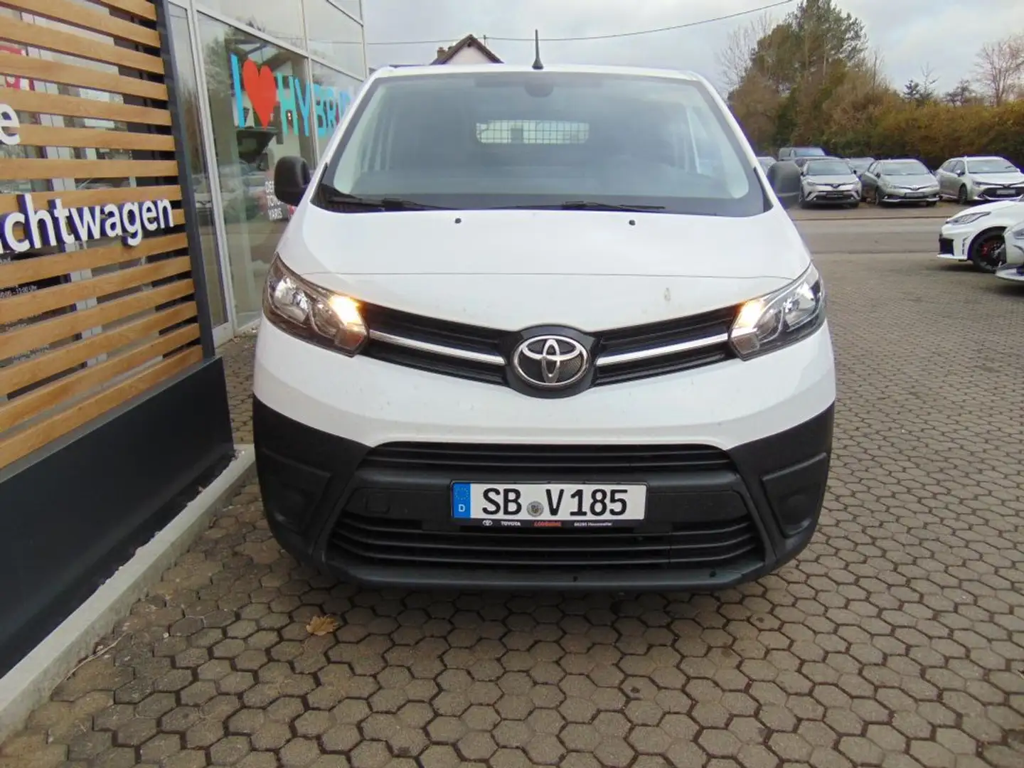 Toyota Proace 2,0-l-D-4D L1 Autm. Comfort Weiß - 2