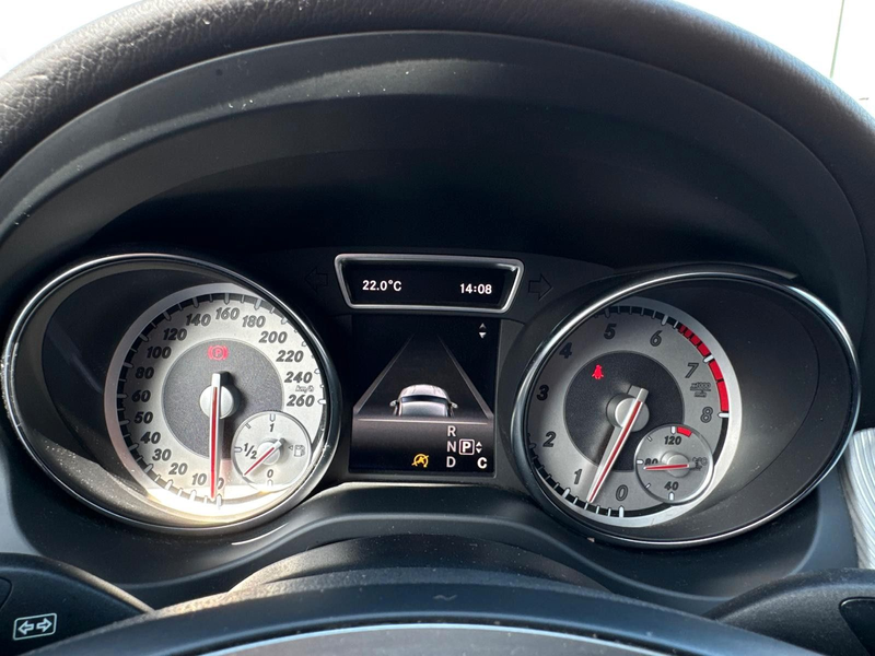 Mercedes-Benz CLA 200 7G-DCT*PANO*AHK*ALLWETTER*AMBIENTE* — photo 14