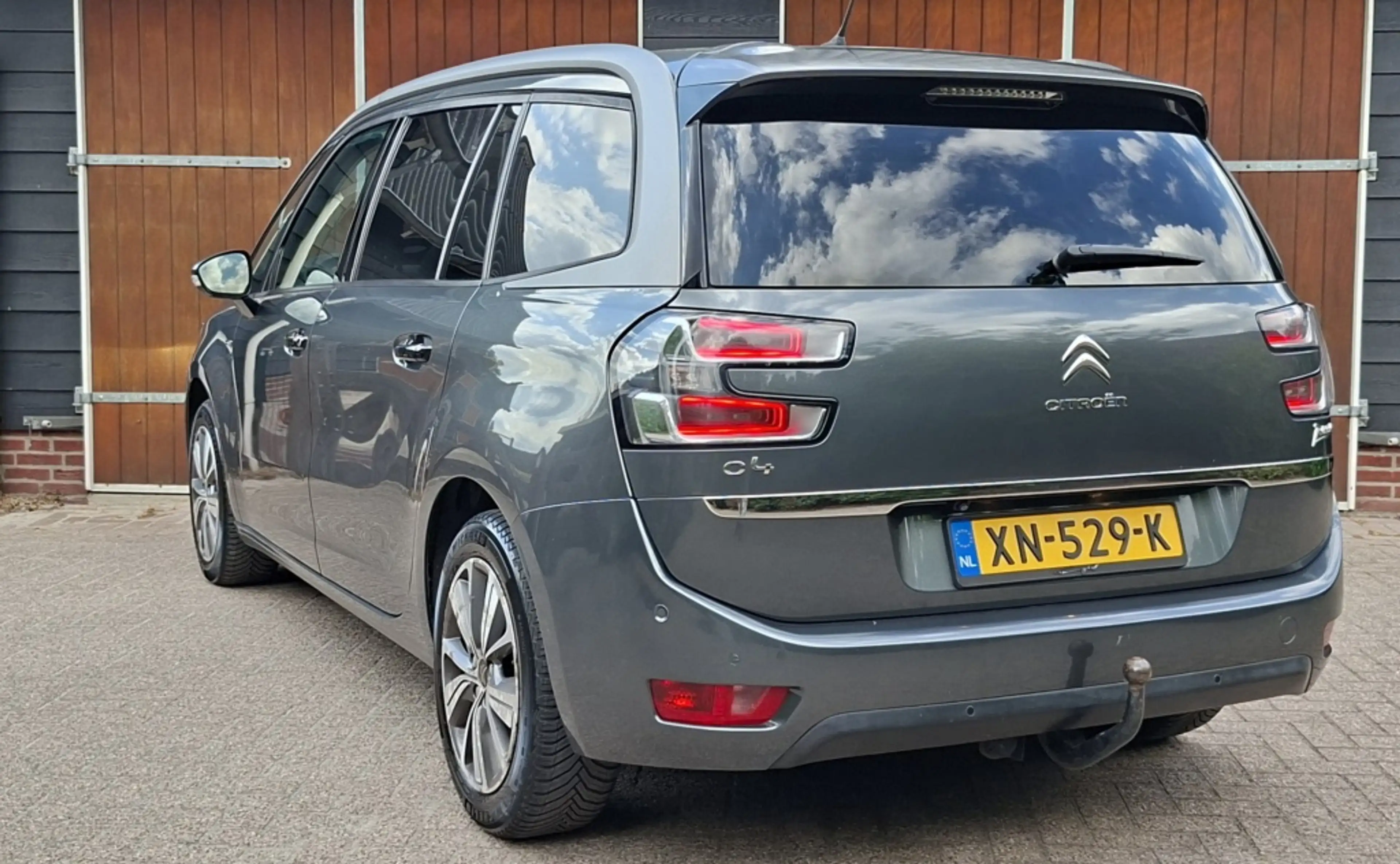Citroen C4 Picasso 1.6 Exclusive | Trekhaak | Lederen stoelen | Massa — photo 8